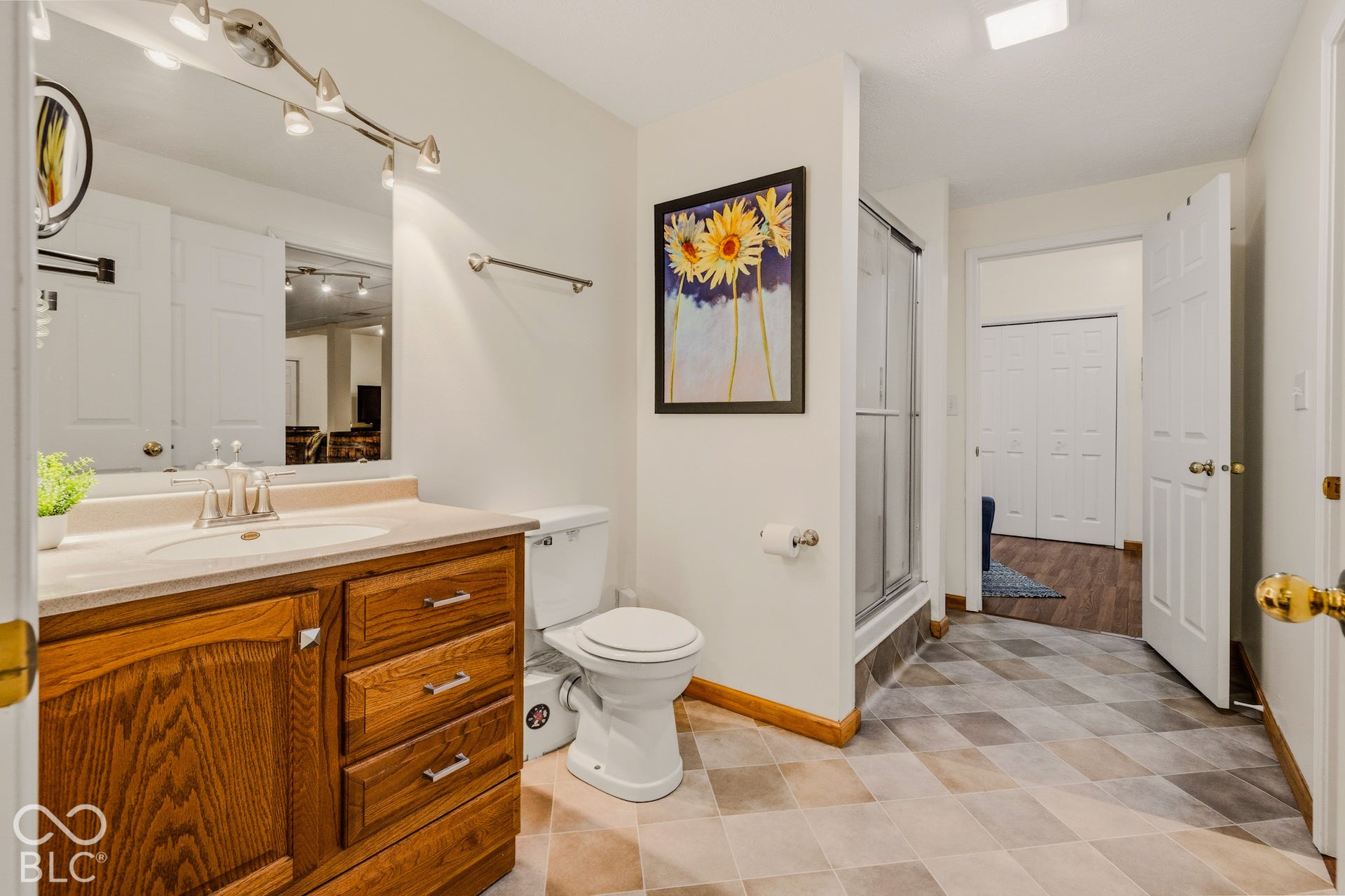3693 Arapahoe Trail, Columbus, IN 47203 3693 Arapahoe Trail, Columbus, IN 47203