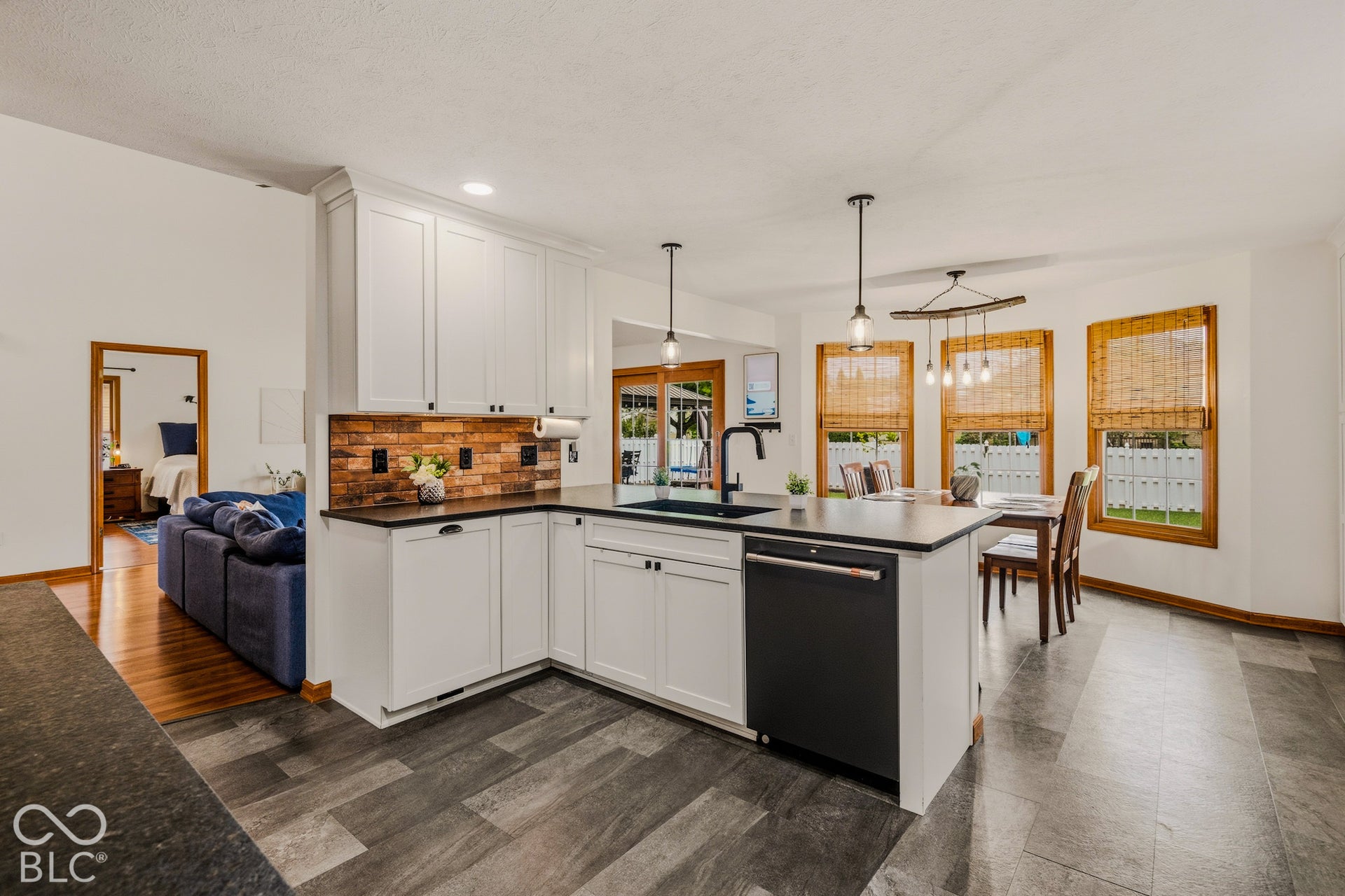 3693 Arapahoe Trail, Columbus, IN 47203 3693 Arapahoe Trail, Columbus, IN 47203