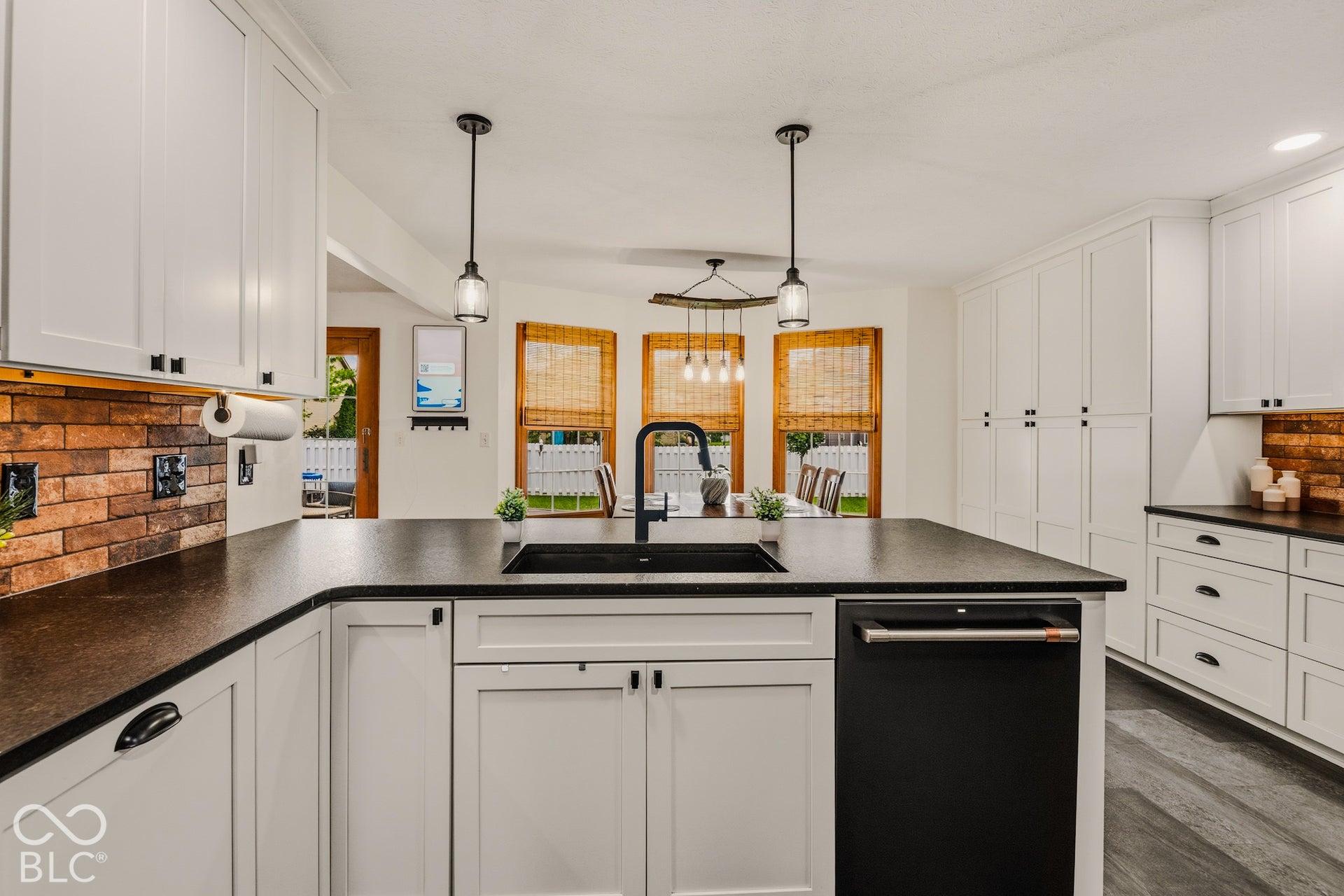 3693 Arapahoe Trail, Columbus, IN 47203 3693 Arapahoe Trail, Columbus, IN 47203