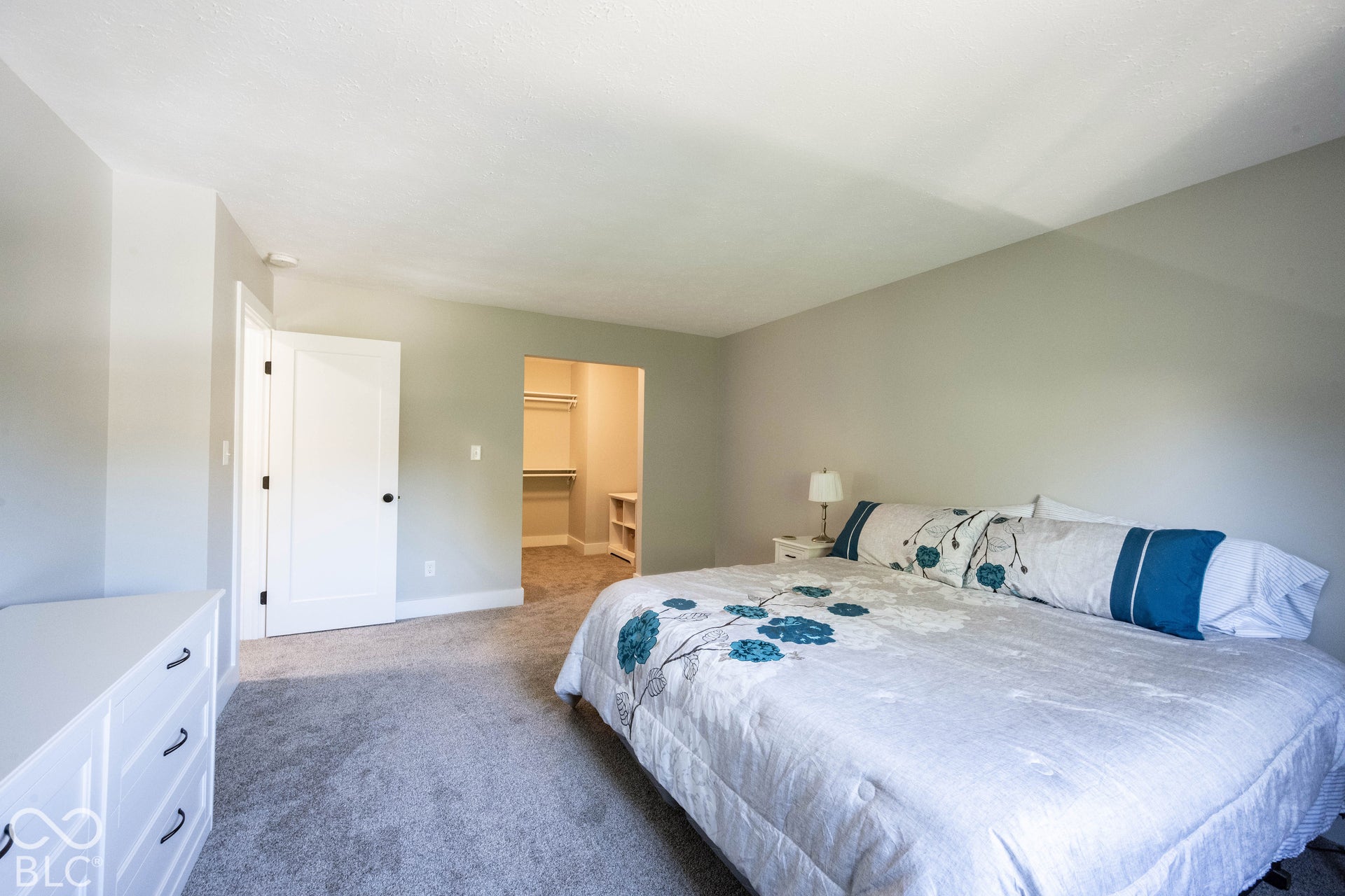 566 Conner Creek Drive, Fishers, IN 46038