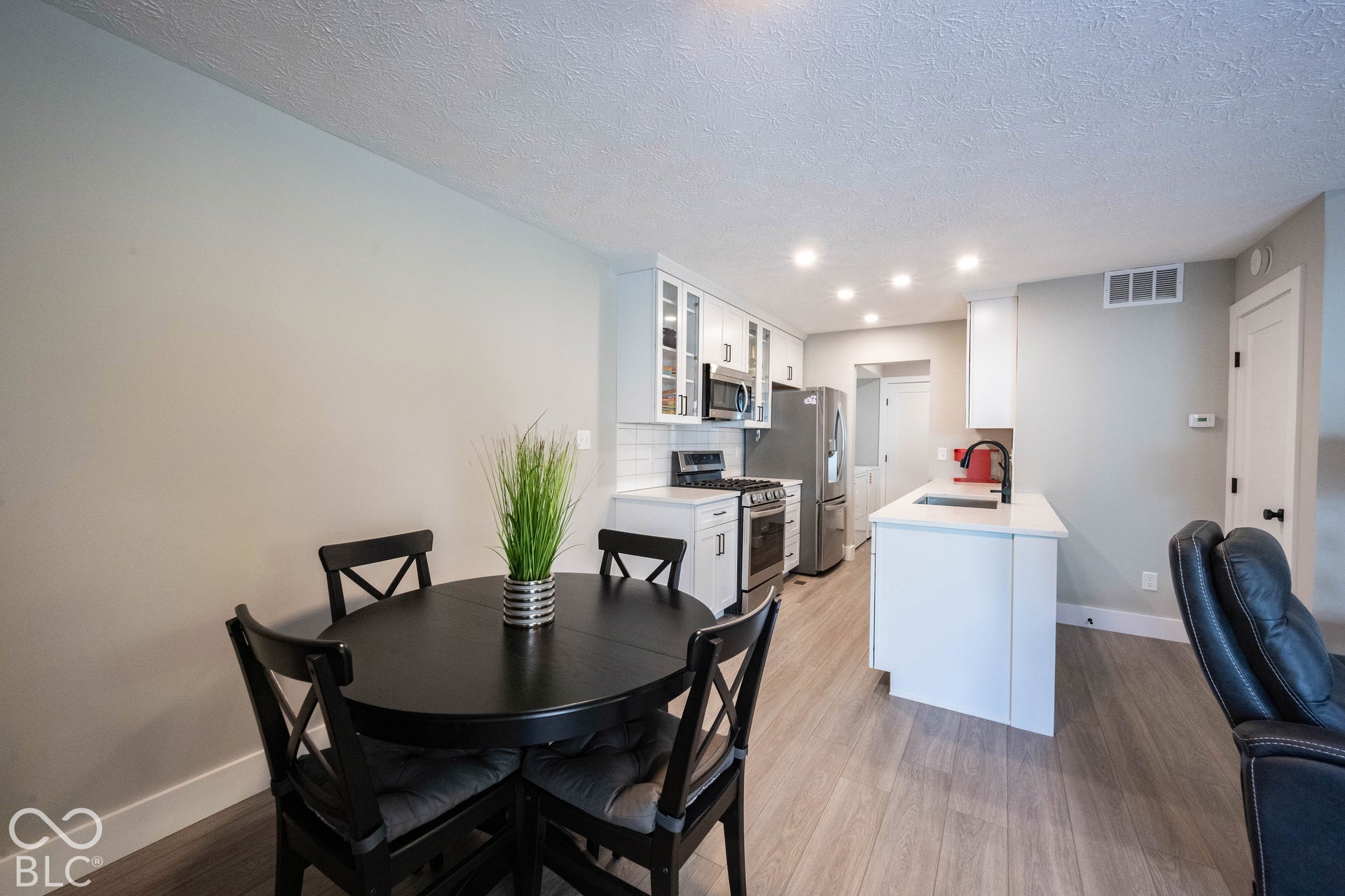 566 Conner Creek Drive, Fishers, IN 46038