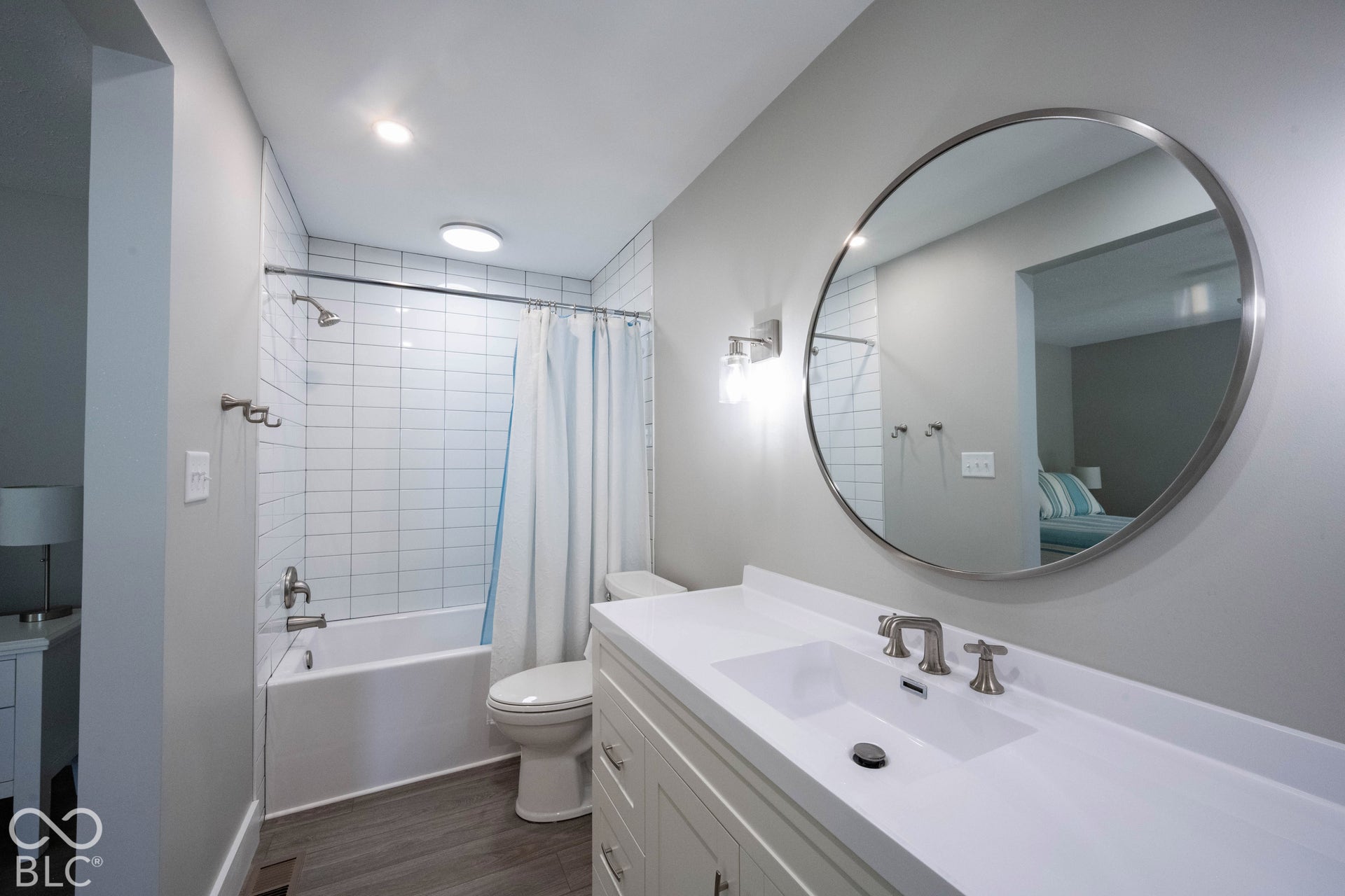 566 Conner Creek Drive, Fishers, IN 46038