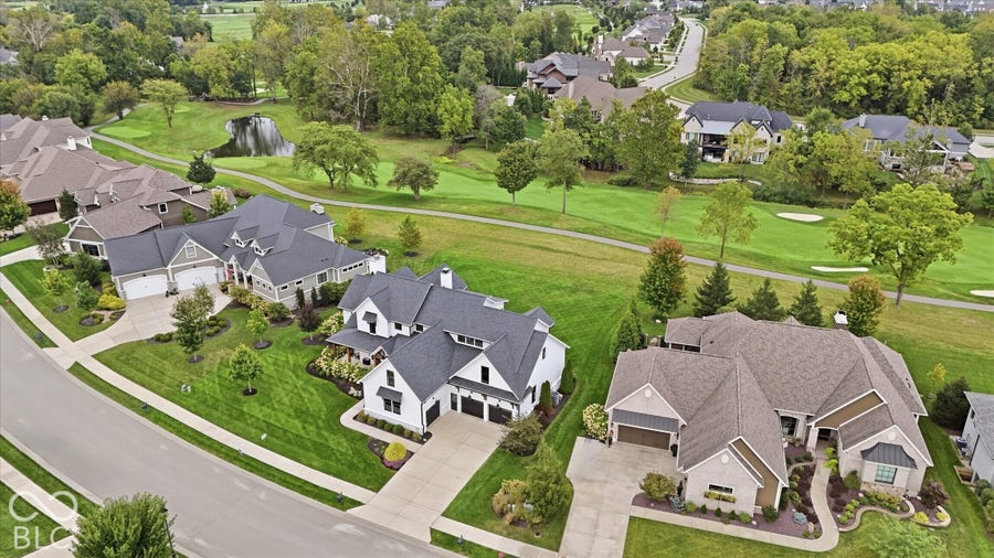 Property photo for 685 Old Ashbury Road, Westfield, IN