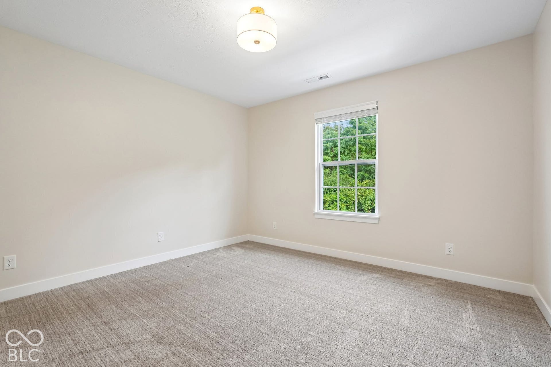 6762 Hidden Meadow Pass, McCordsville, IN 46055
