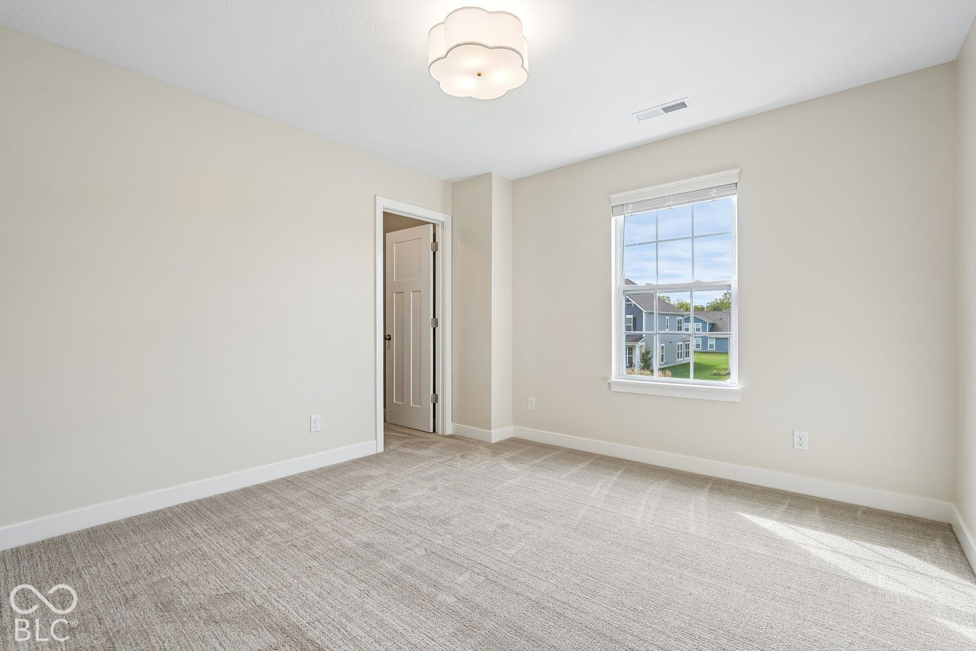 6762 Hidden Meadow Pass, McCordsville, IN 46055