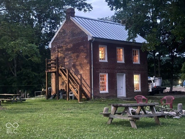 233 Ashland Cove Road, Vevay, IN 47043
