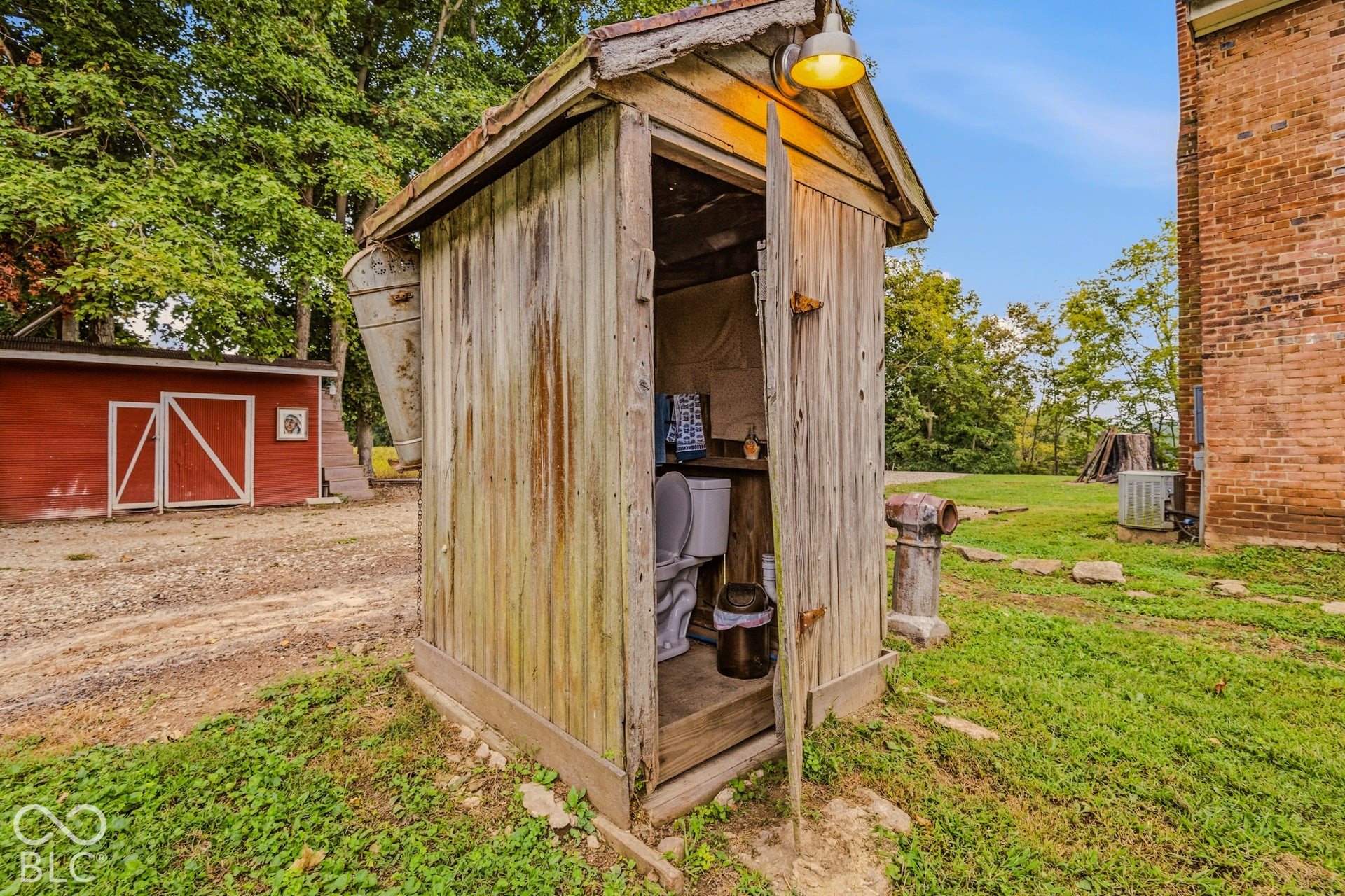 233 Ashland Cove Road, Vevay, IN 47043
