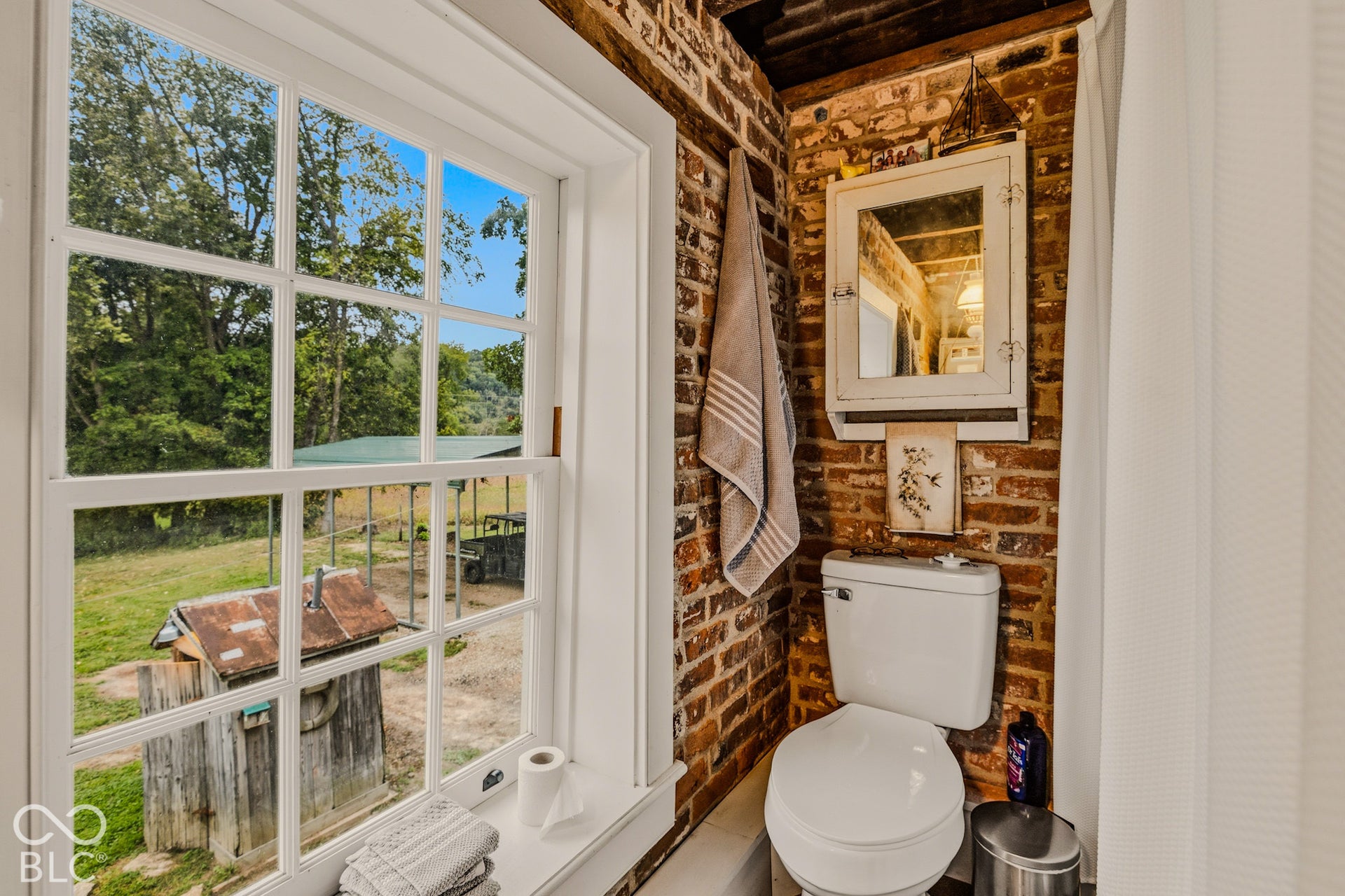 233 Ashland Cove Road, Vevay, IN 47043