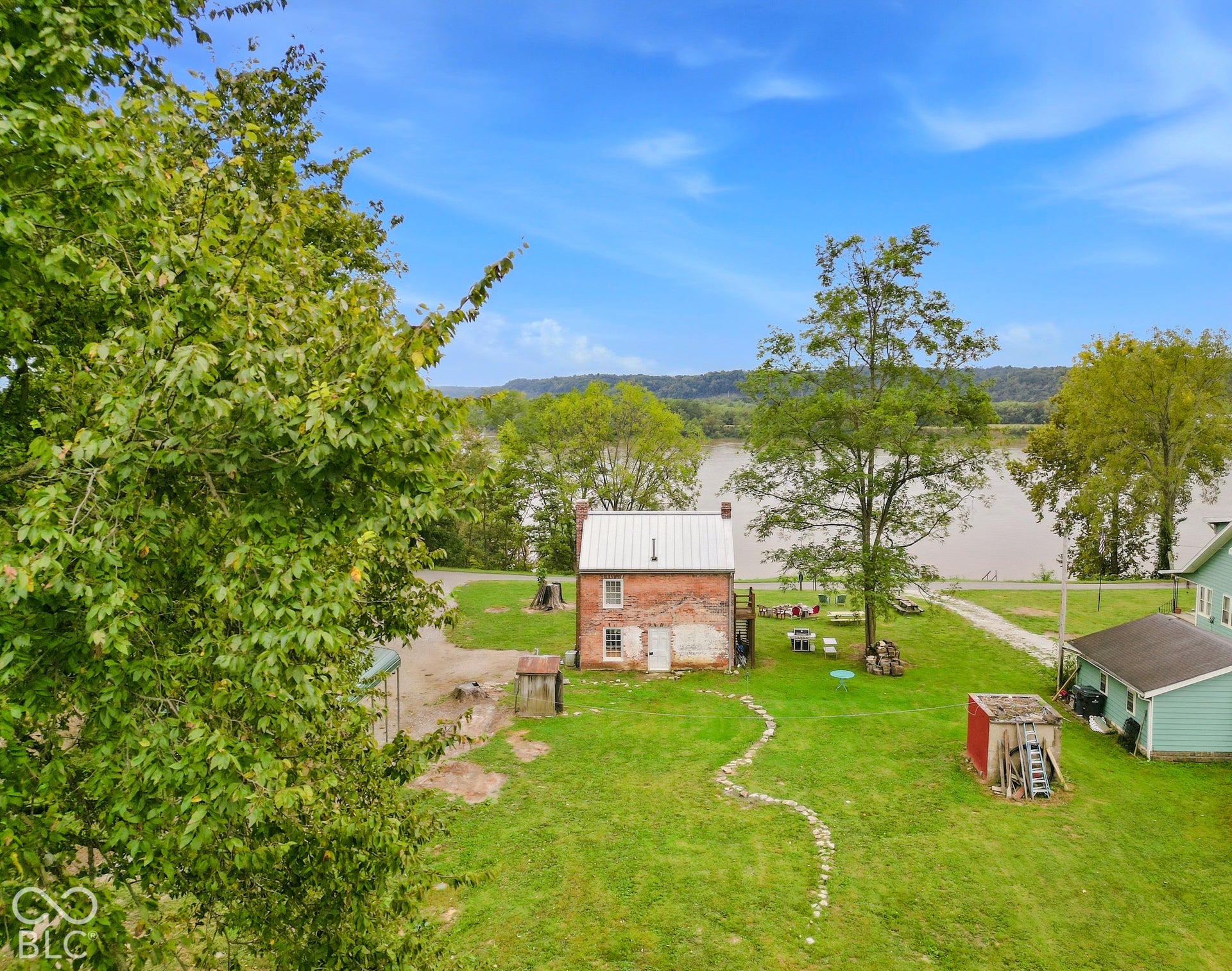 233 Ashland Cove Road, Vevay, IN 47043