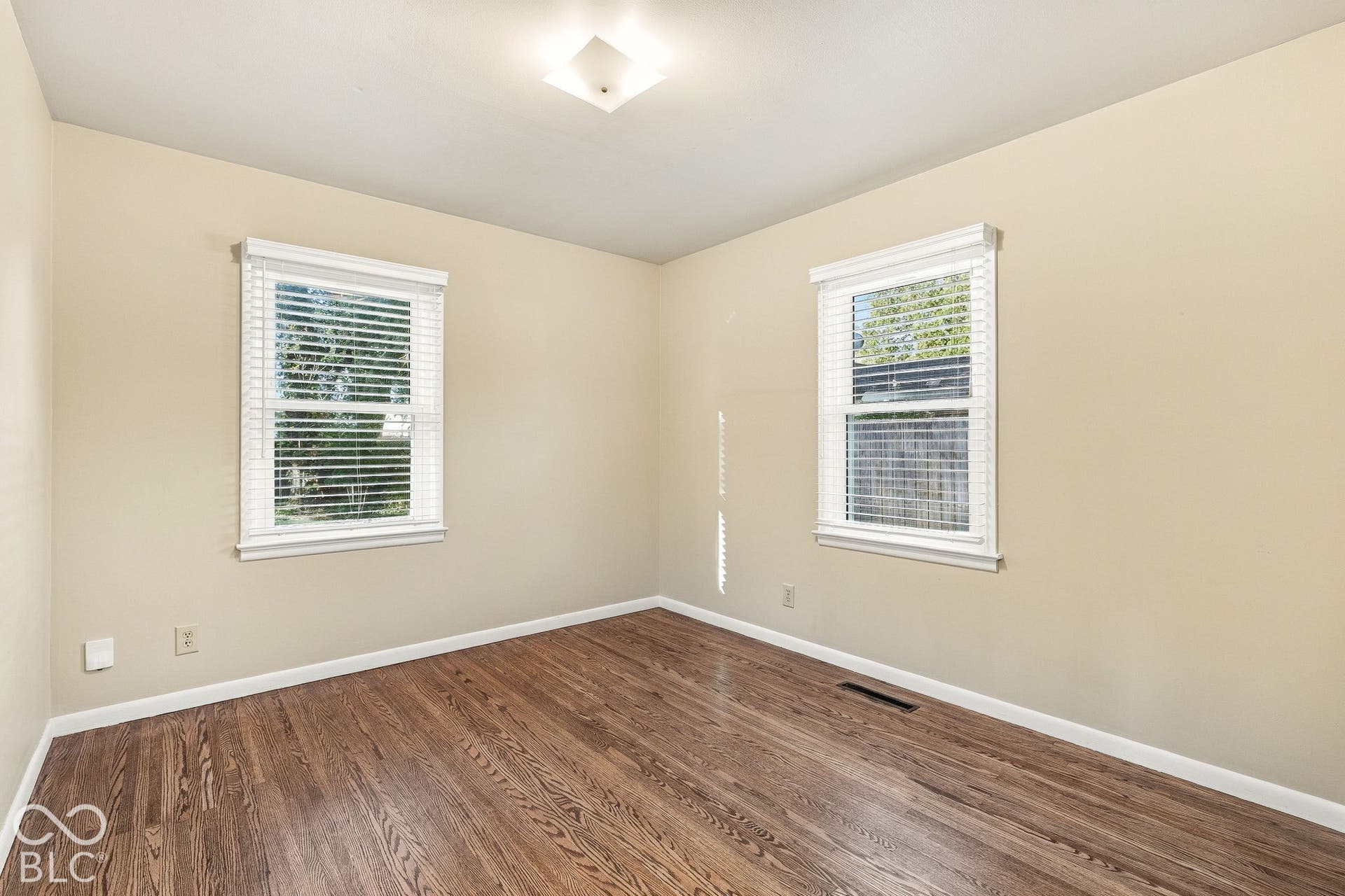 2311 E 63rd Street, Indianapolis, IN 46220
