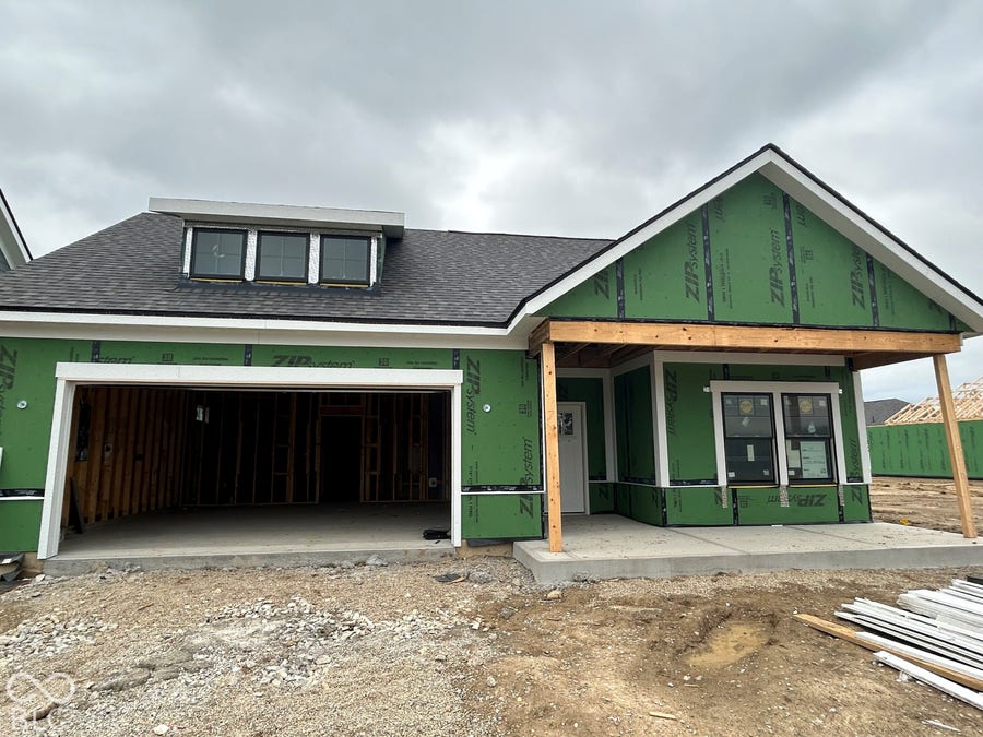 Property photo for 7106 Shenandoah Street, Zionsville, IN