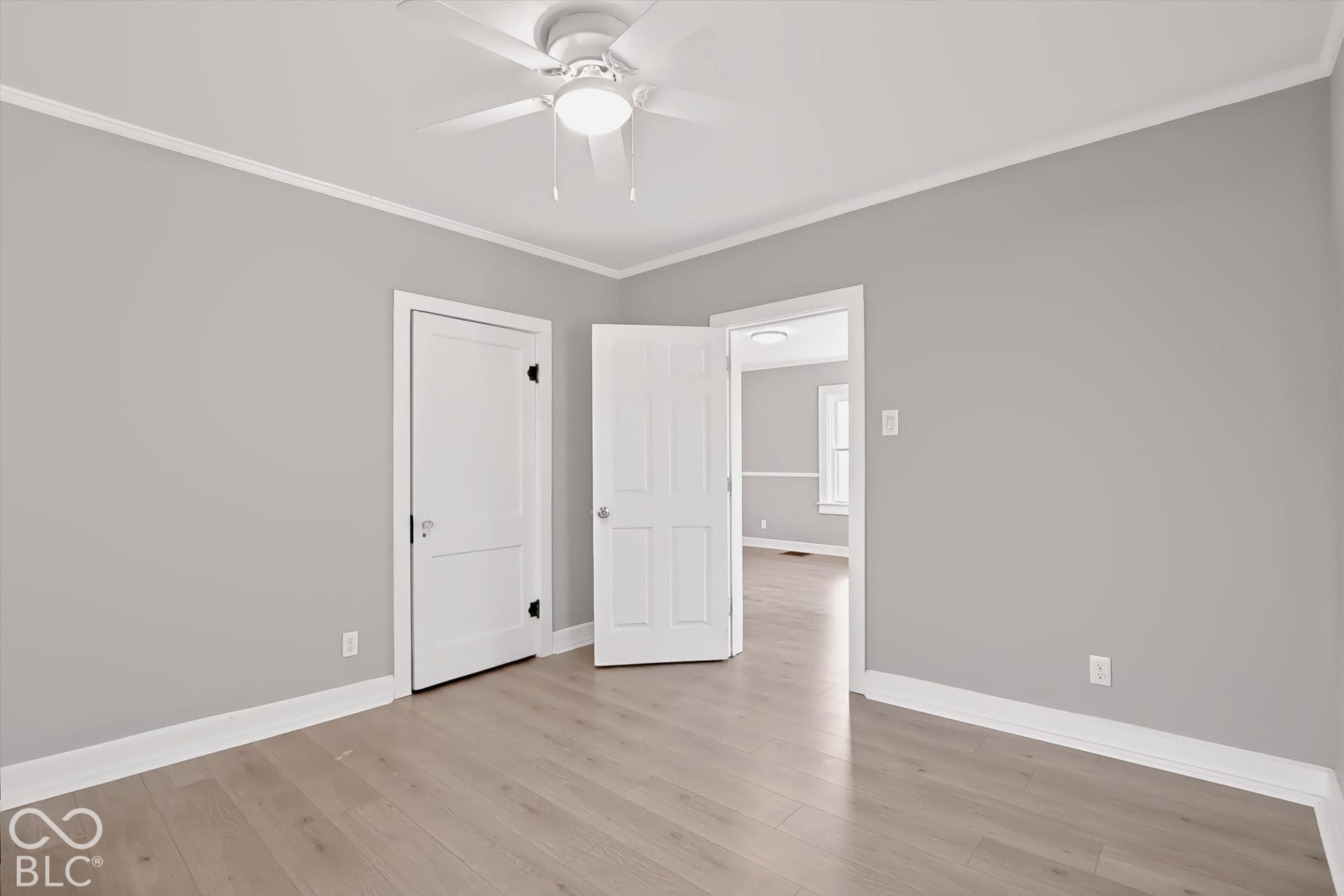 1415 E Castle Avenue, Indianapolis, IN 46227