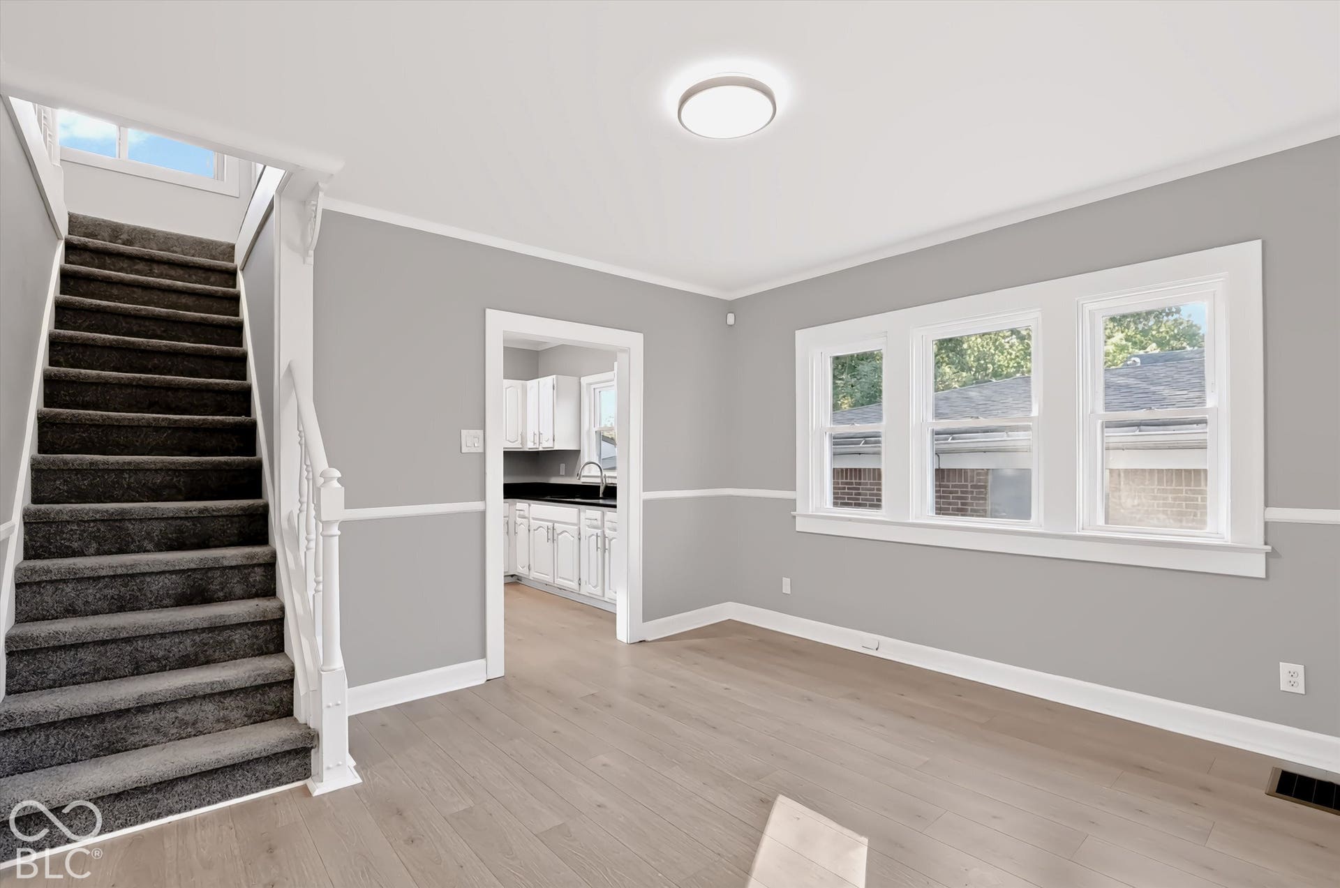 1415 E Castle Avenue, Indianapolis, IN 46227