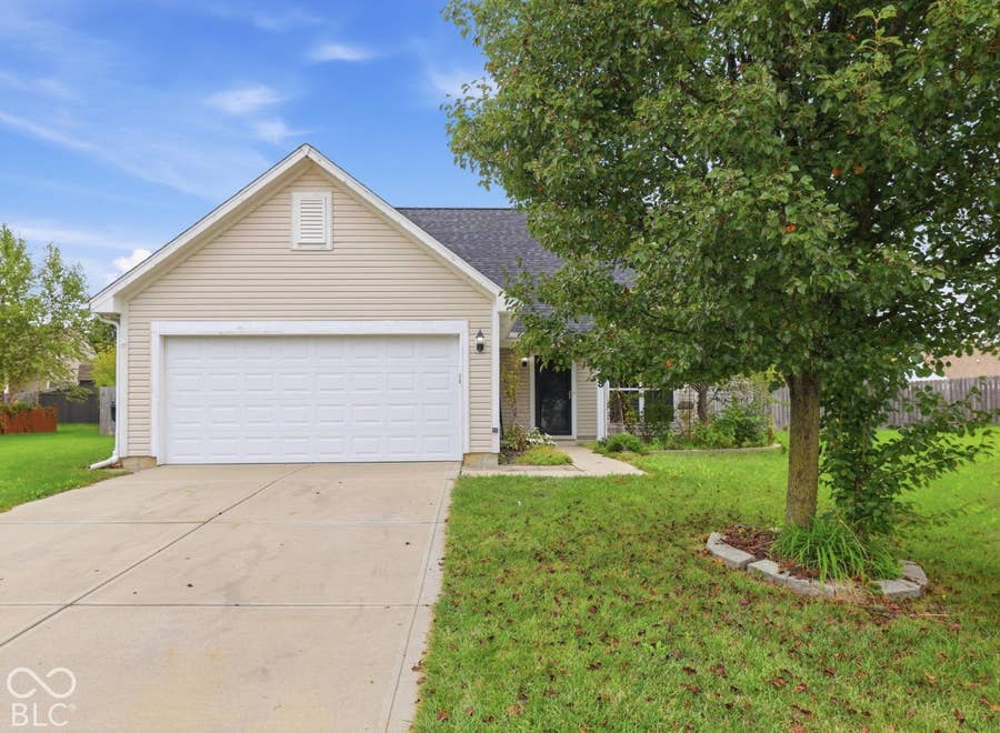 Property photo for 6489 Enclave Court, Greenwood, IN