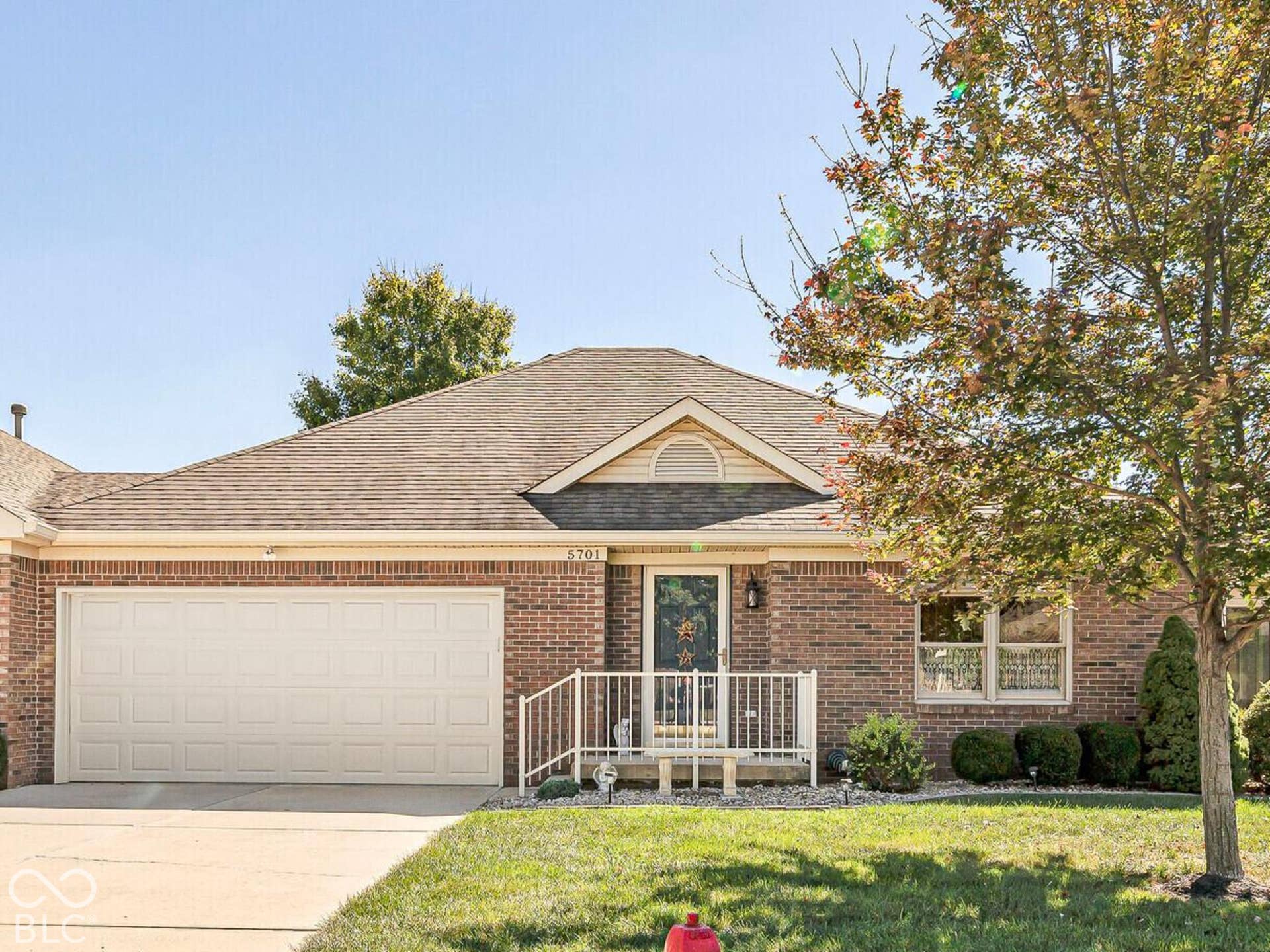 Beautiful all-brick condo in Plainfield with a 4-season sun room - 2 bedroom, 2 bath - updated HVAC & flooring