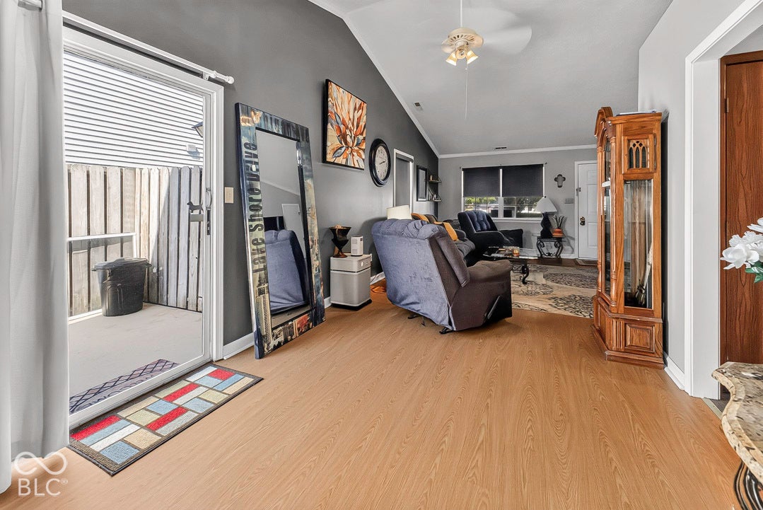 1035 Ina Circle, Franklin, IN 46131 OPENS TO PATIO AND KITCHEN