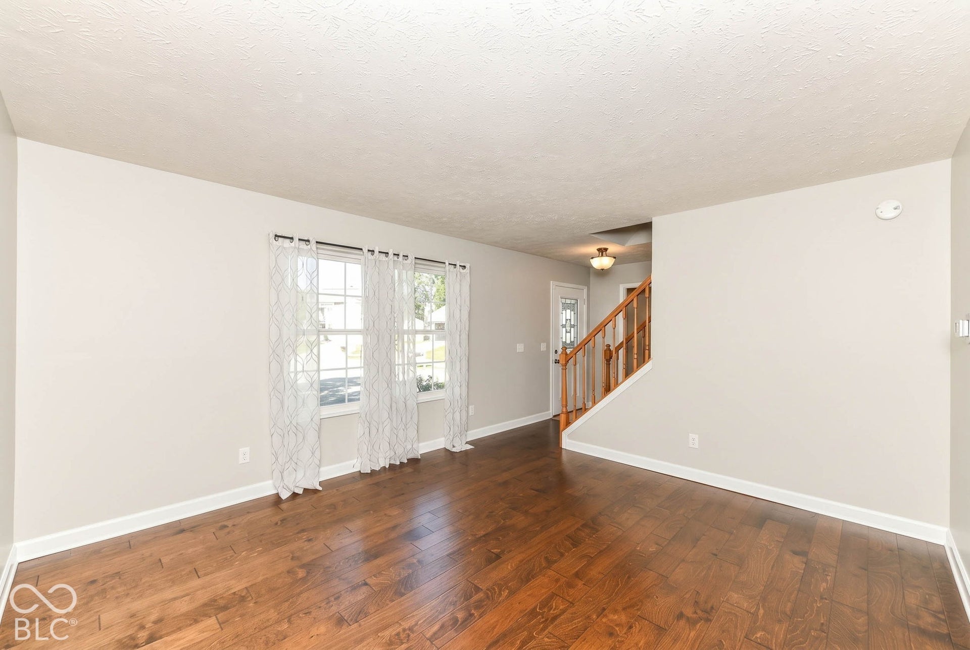 8935 Tanner Drive, Fishers, IN 46038 Living Room