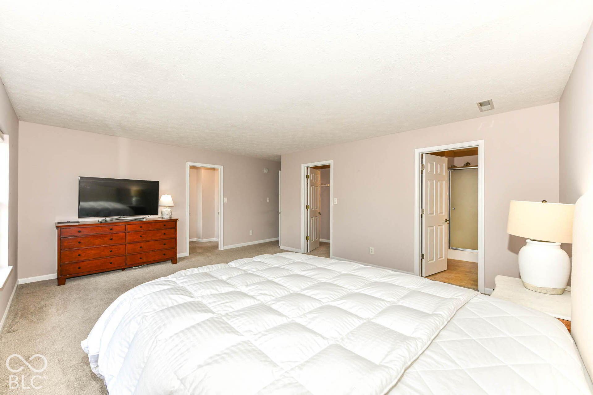 14057 Stonewood Place, Fishers, IN 46037