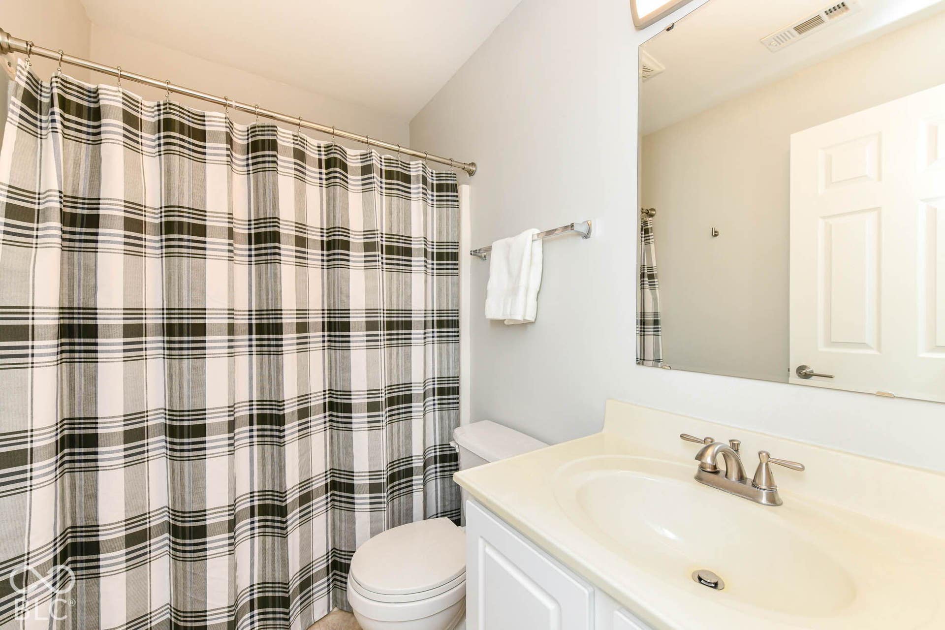 14057 Stonewood Place, Fishers, IN 46037