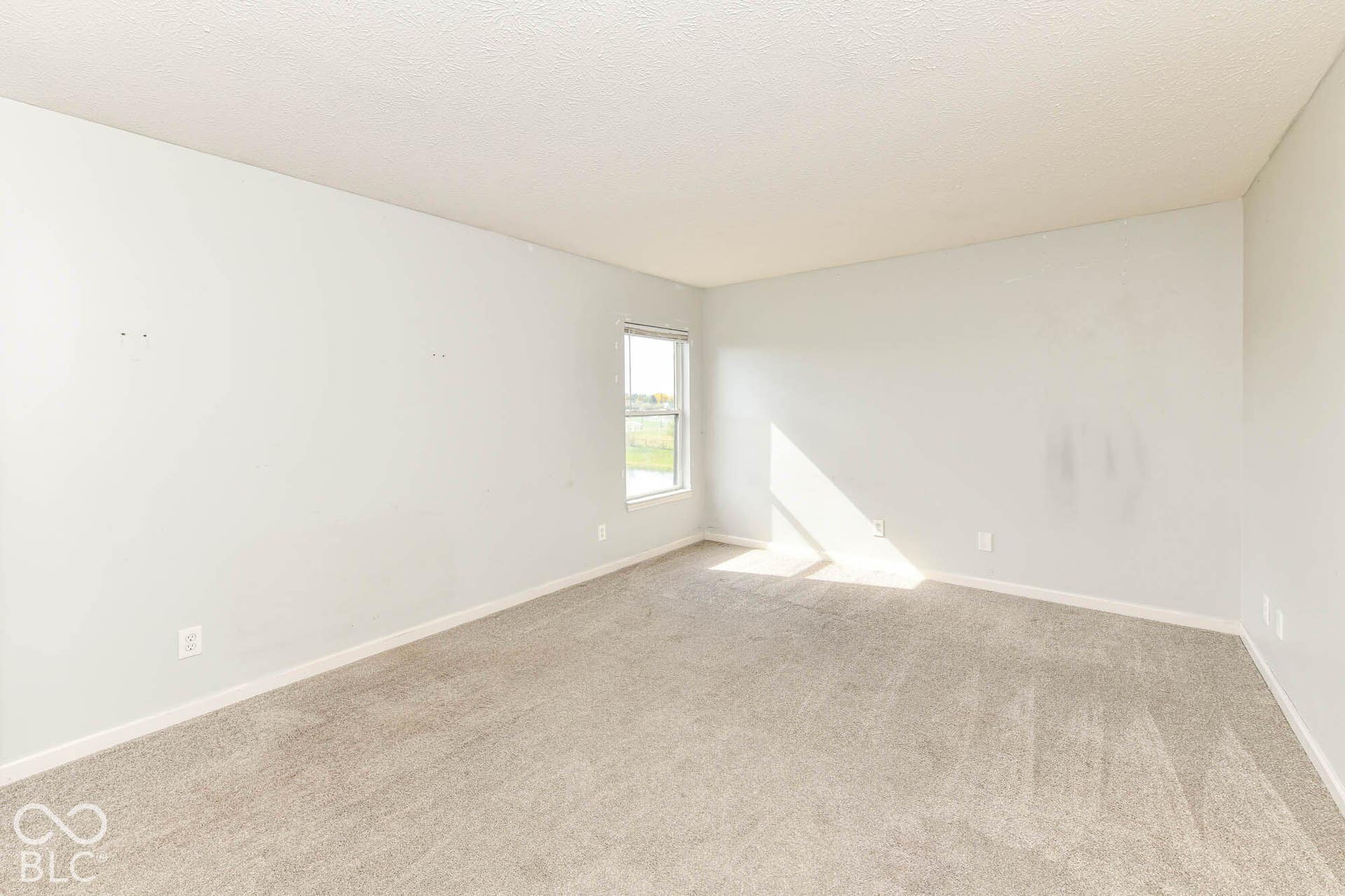 14057 Stonewood Place, Fishers, IN 46037