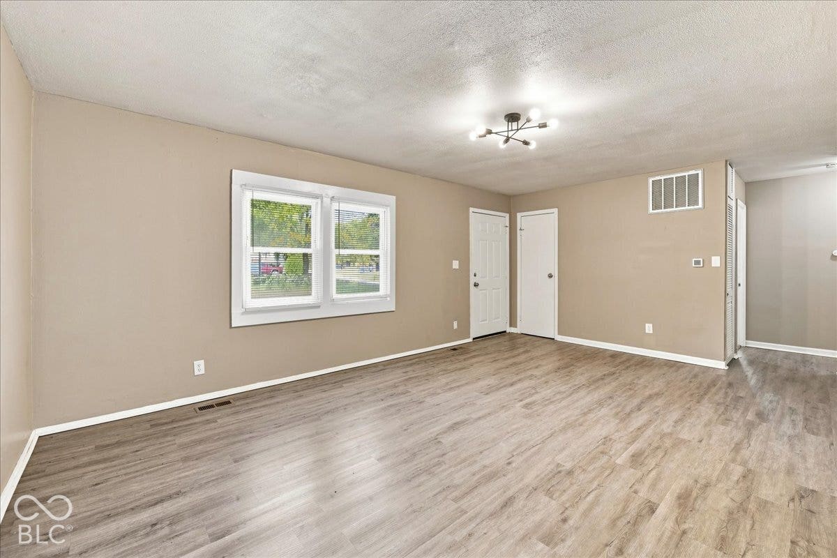 3743 Breen Drive, Indianapolis, IN 46235 3743 Breen Drive, Indianapolis, IN 46235