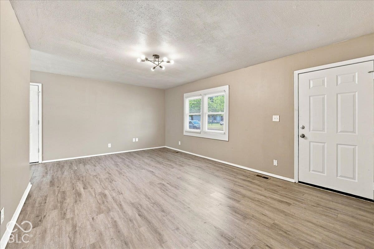 3743 Breen Drive, Indianapolis, IN 46235 3743 Breen Drive, Indianapolis, IN 46235