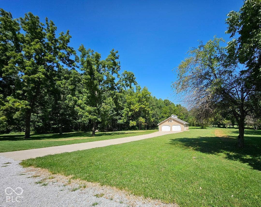 206 W 266th Street W, Sheridan, IN 46069