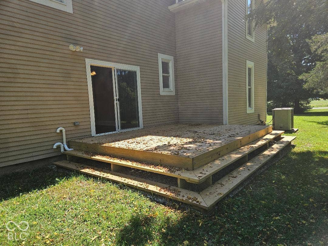 206 W 266th Street W, Sheridan, IN 46069