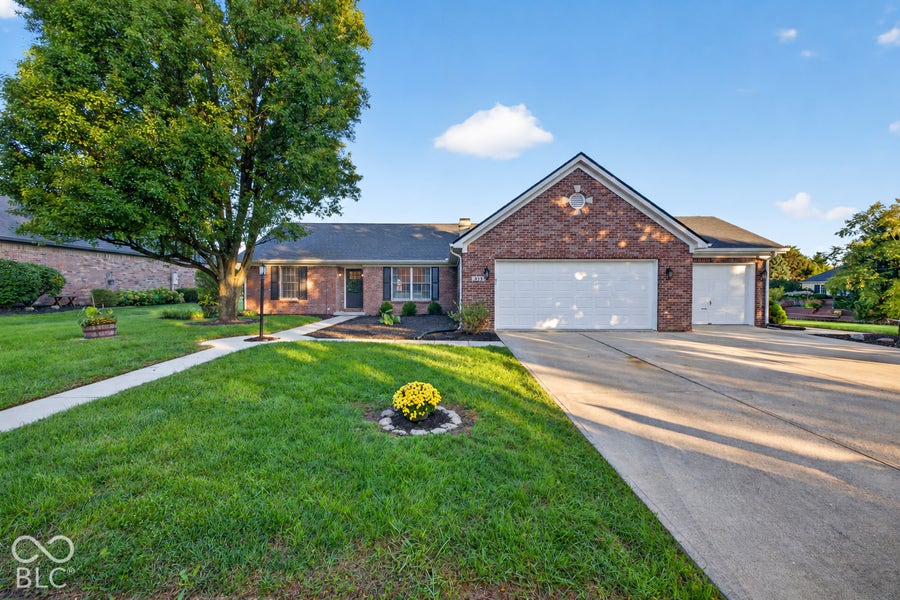 Property photo for 315 Wellington Parkway, Noblesville, IN