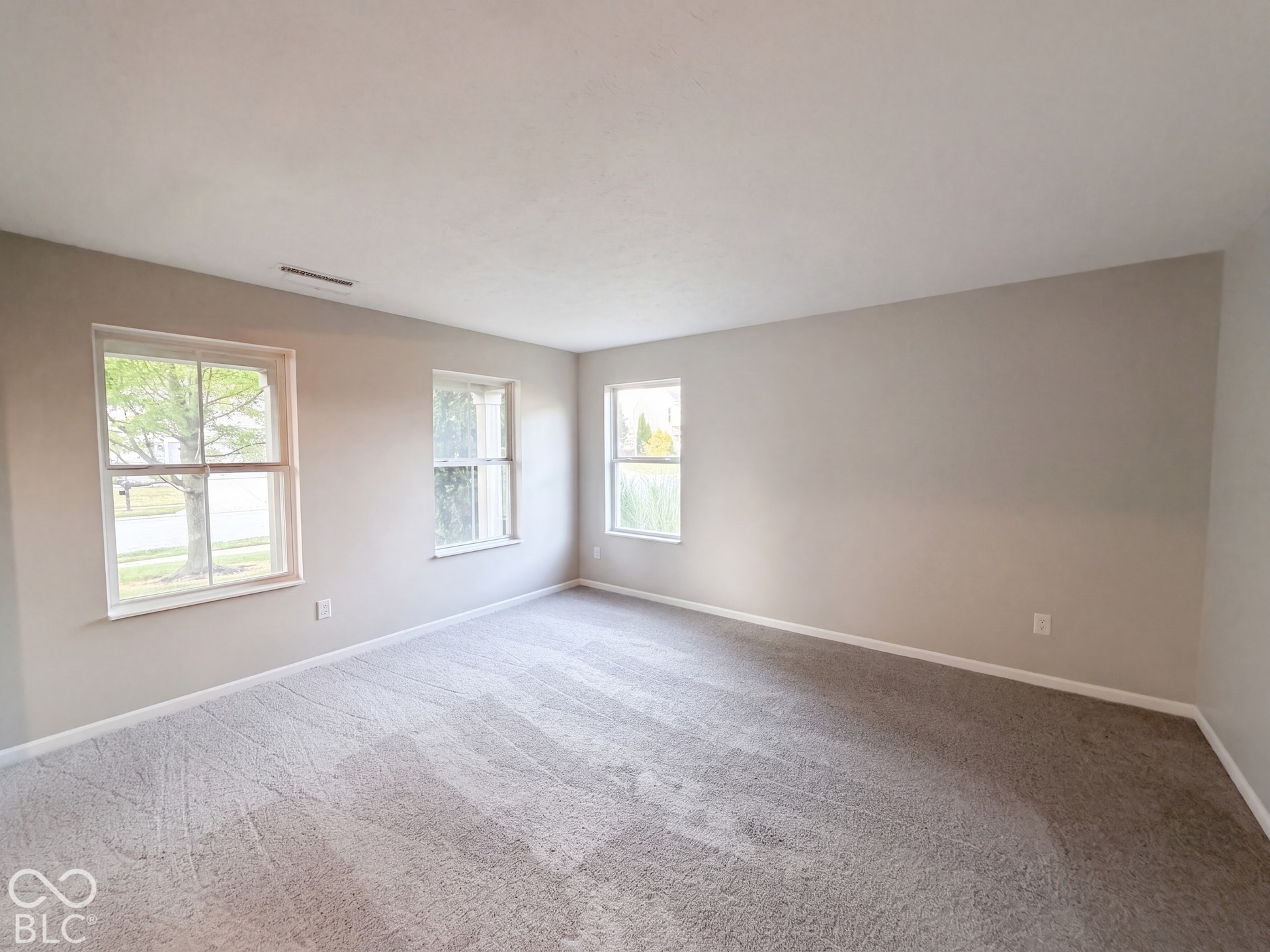 10605 Dunes Court, Indianapolis, IN 46239