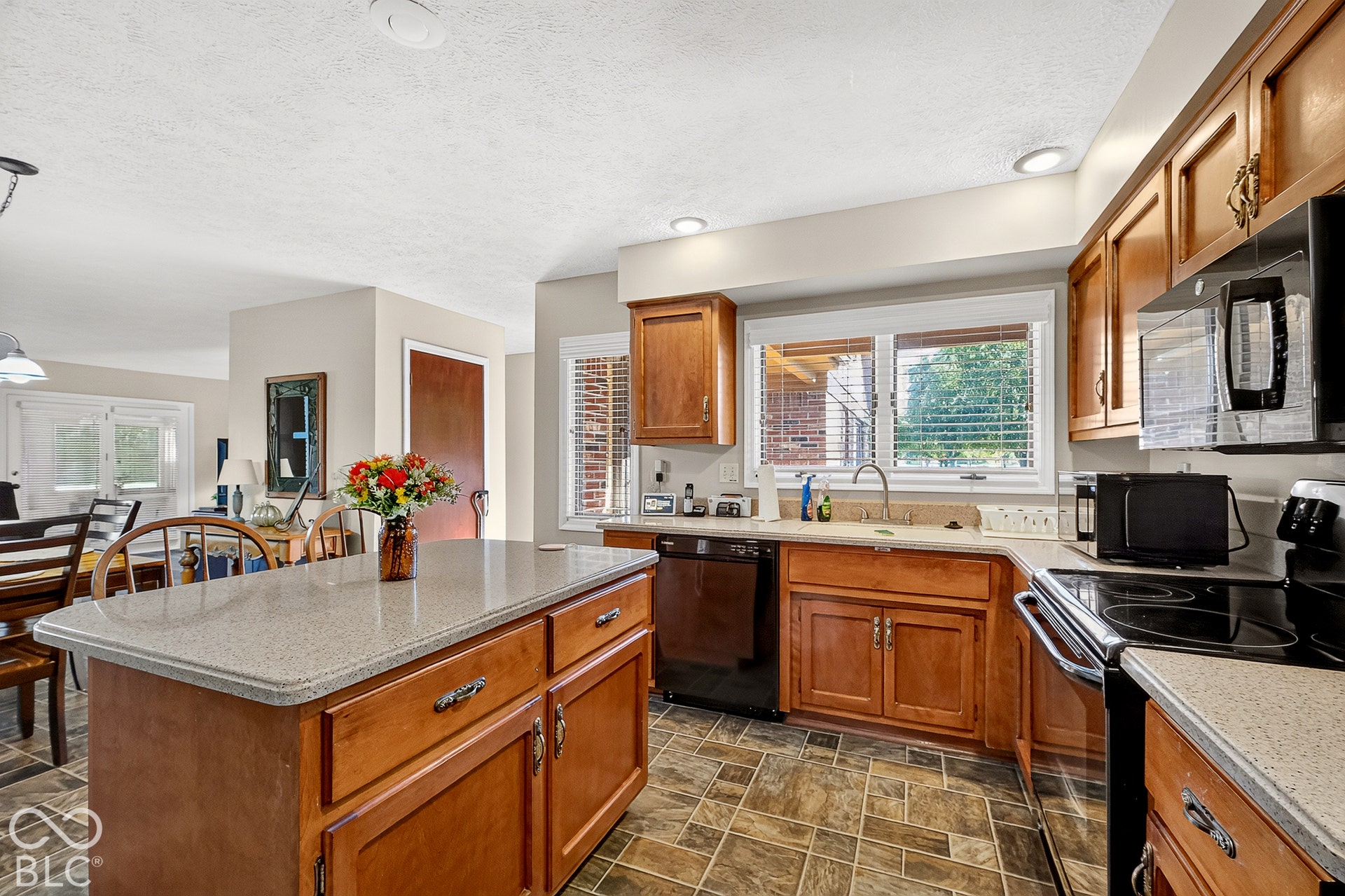 228 College Parkway, Anderson, IN 46012