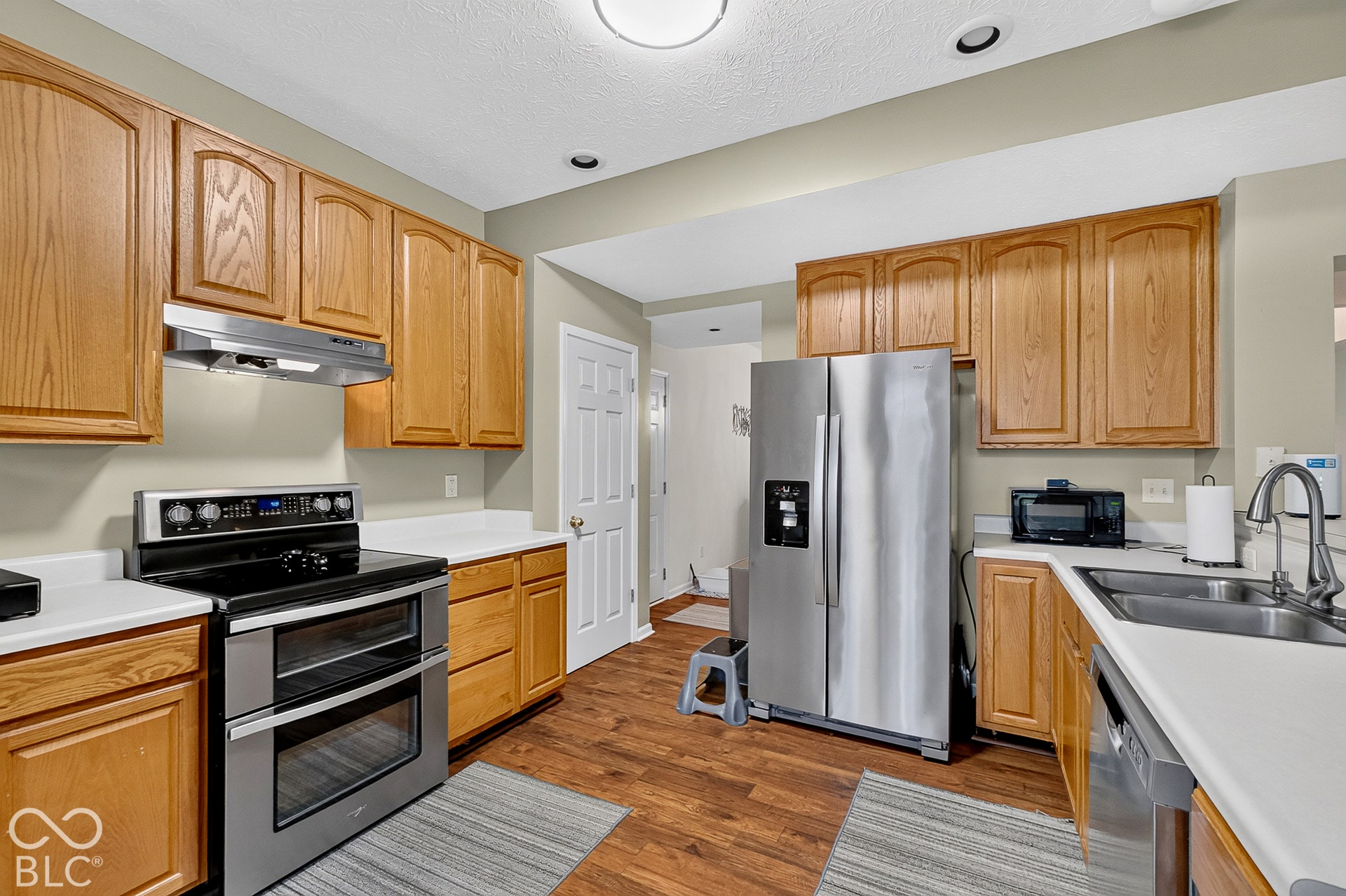 15996 Arbor Grove Boulevard, Noblesville, IN 46060 Kitchen