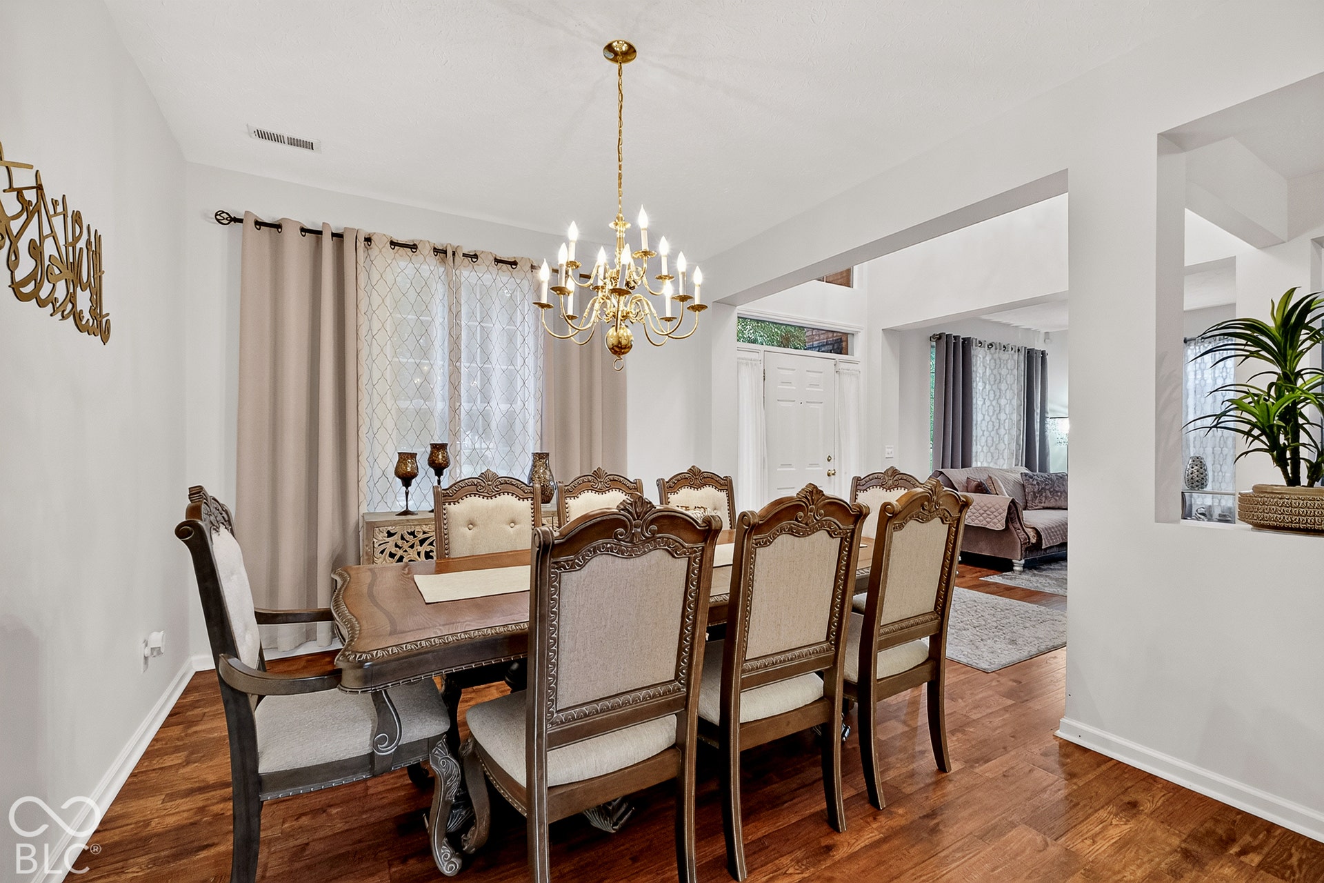 15996 Arbor Grove Boulevard, Noblesville, IN 46060 Dining Area
