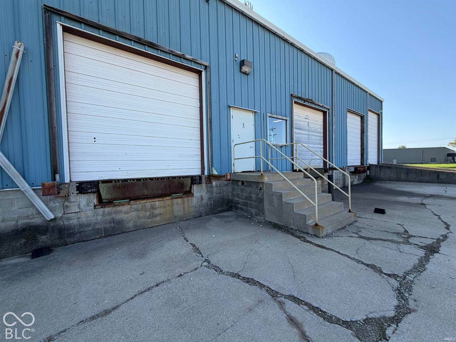 Property photo for 3040 S Commerce Drive, New Castle, IN