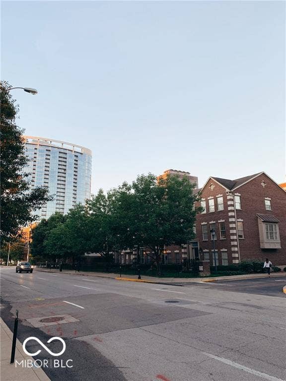 223 N New Jersey Street, Indianapolis, IN 46204