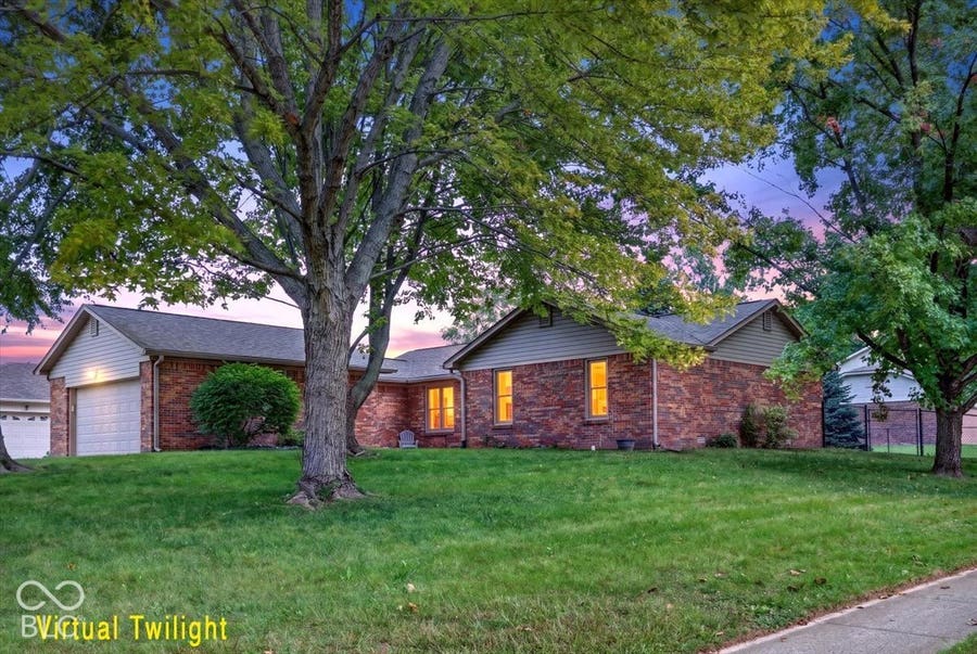 Property photo for 1101 Riverview Drive, Greenfield, IN