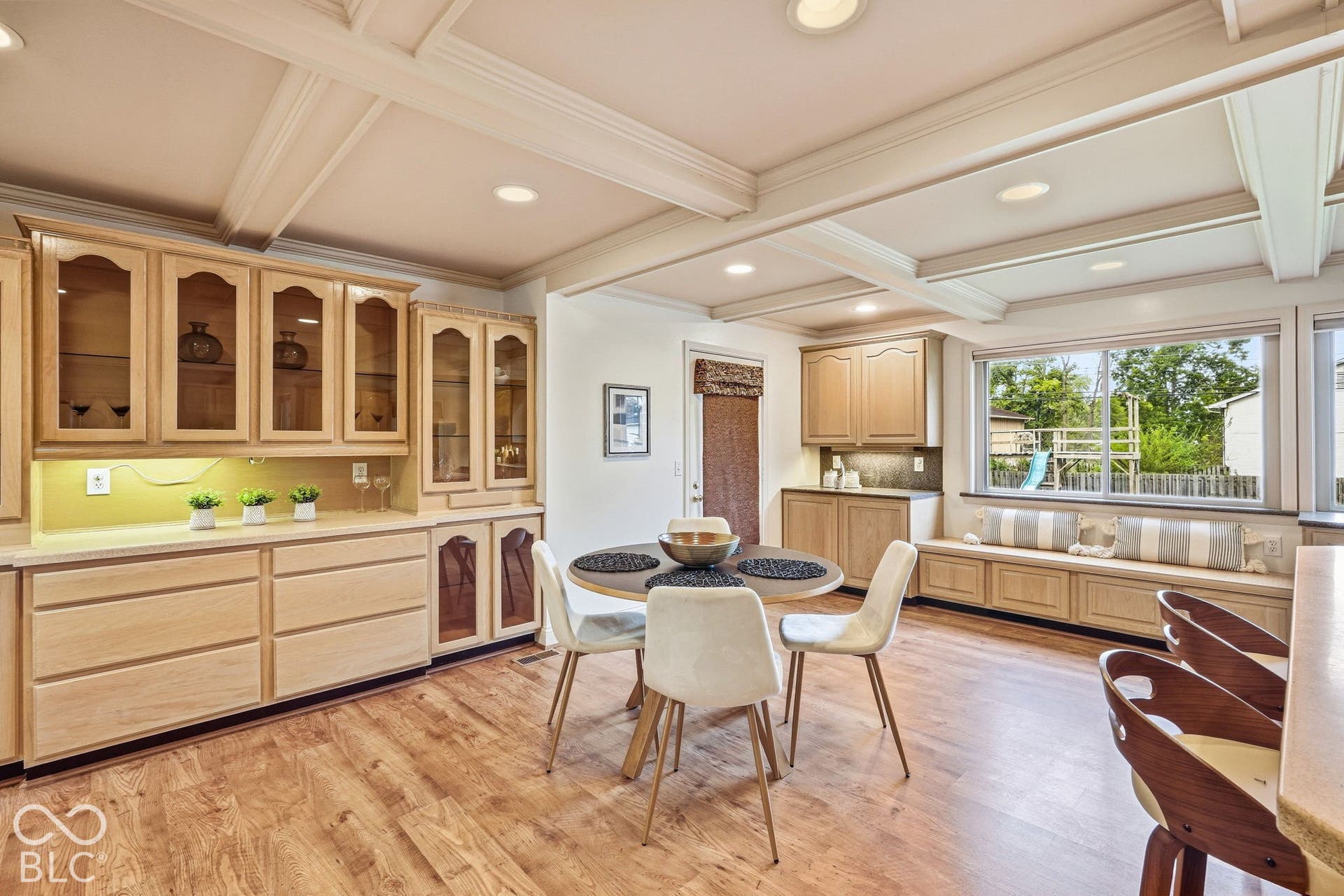 6360 Knyghton Road, Indianapolis, IN 46220 6360 Knyghton Road, Indianapolis, IN 46220