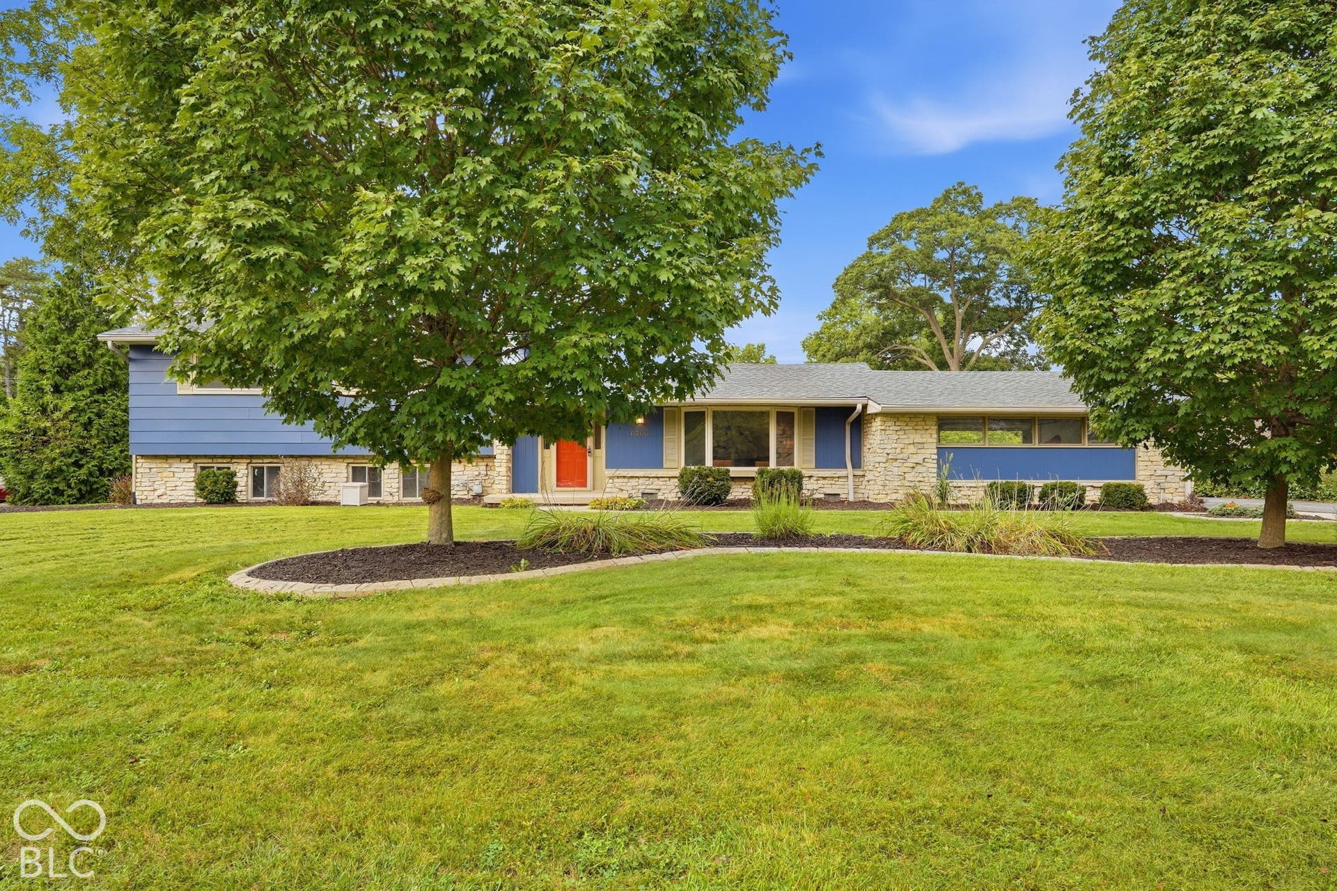 6360 Knyghton Road, Indianapolis, IN 46220 6360 Knyghton Road, Indianapolis, IN 46220