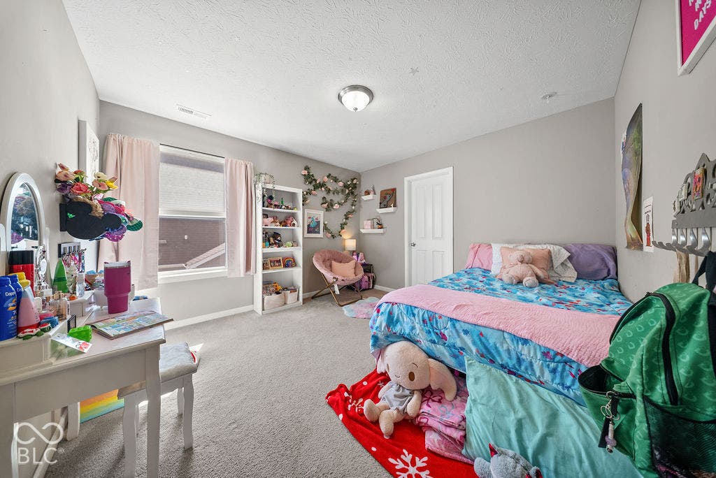 18147 Sunbrook Way, Westfield, IN 46074