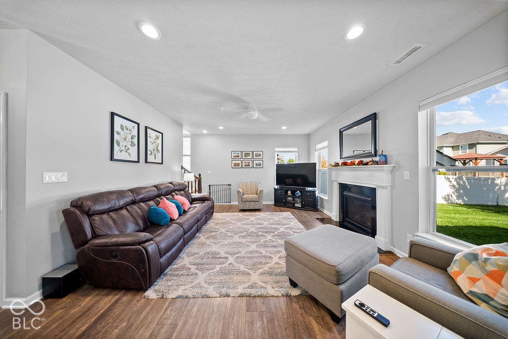 18147 Sunbrook Way, Westfield, IN 46074