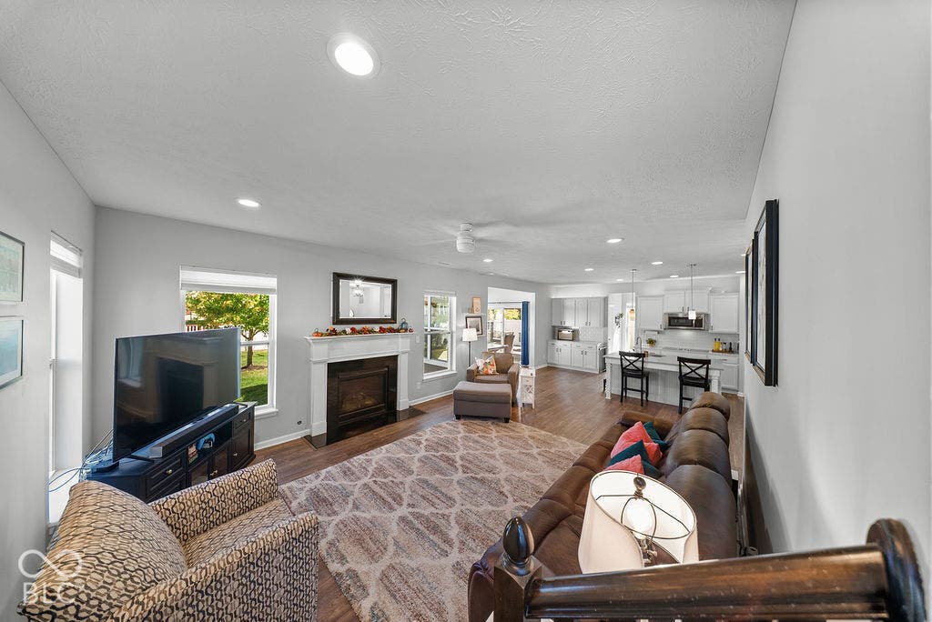18147 Sunbrook Way, Westfield, IN 46074