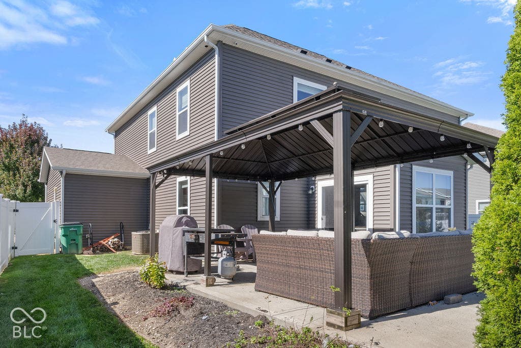 18147 Sunbrook Way, Westfield, IN 46074