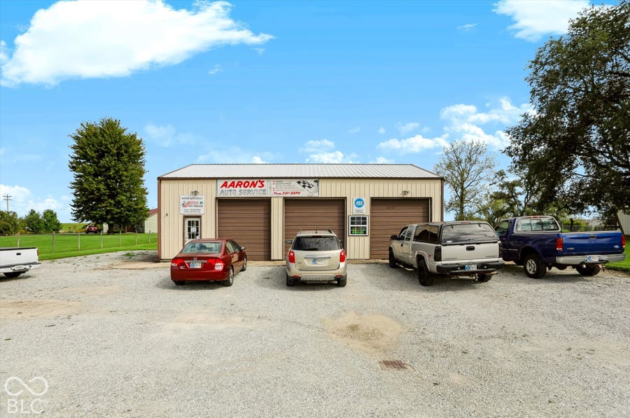 Property photo for 3806 S State Road 3, New Castle, IN