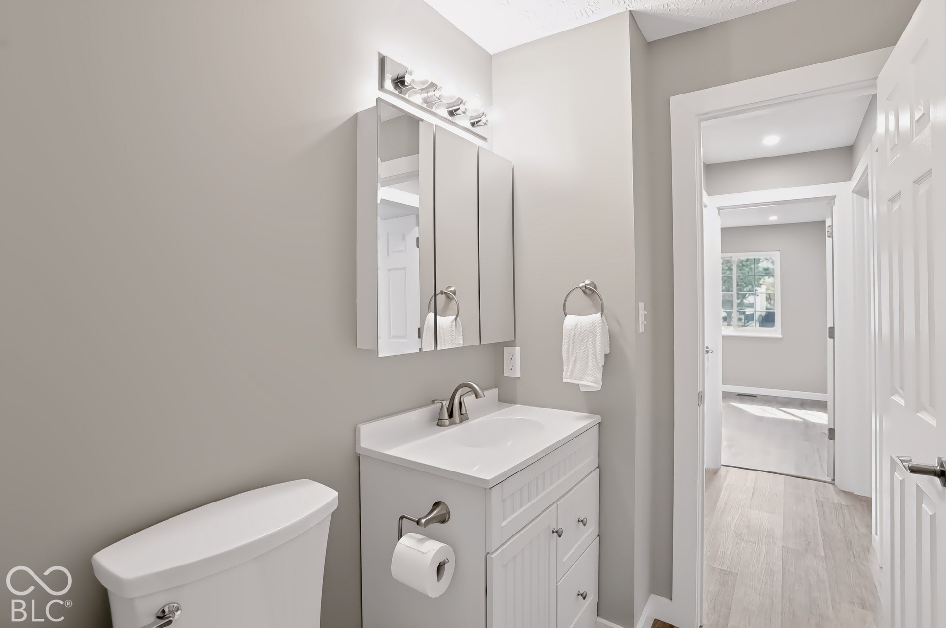 5907 Timber Lake Boulevard, Indianapolis, IN 46237 5907 Timber Lake Boulevard, Indianapolis, IN 46237