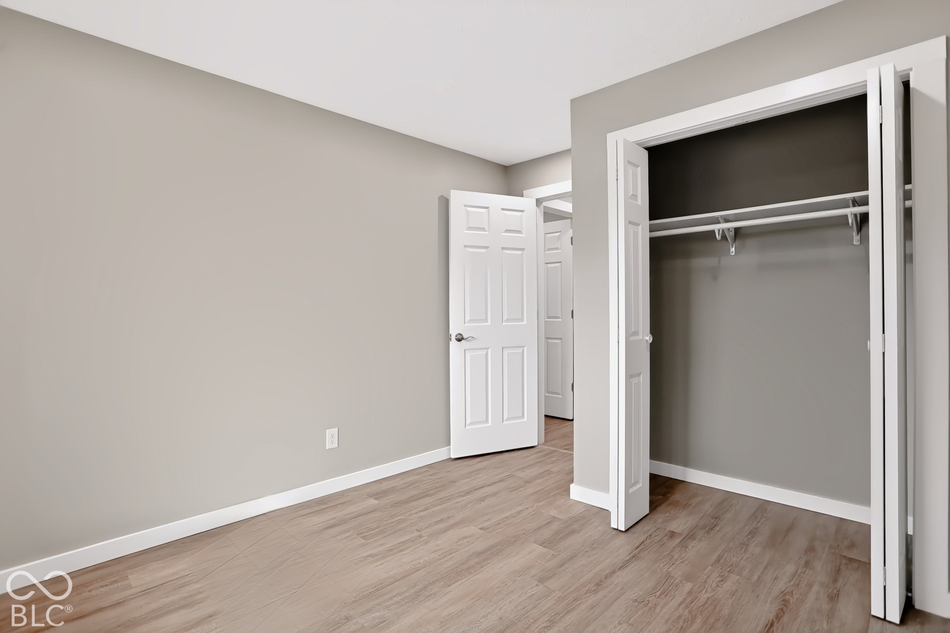 5907 Timber Lake Boulevard, Indianapolis, IN 46237 5907 Timber Lake Boulevard, Indianapolis, IN 46237