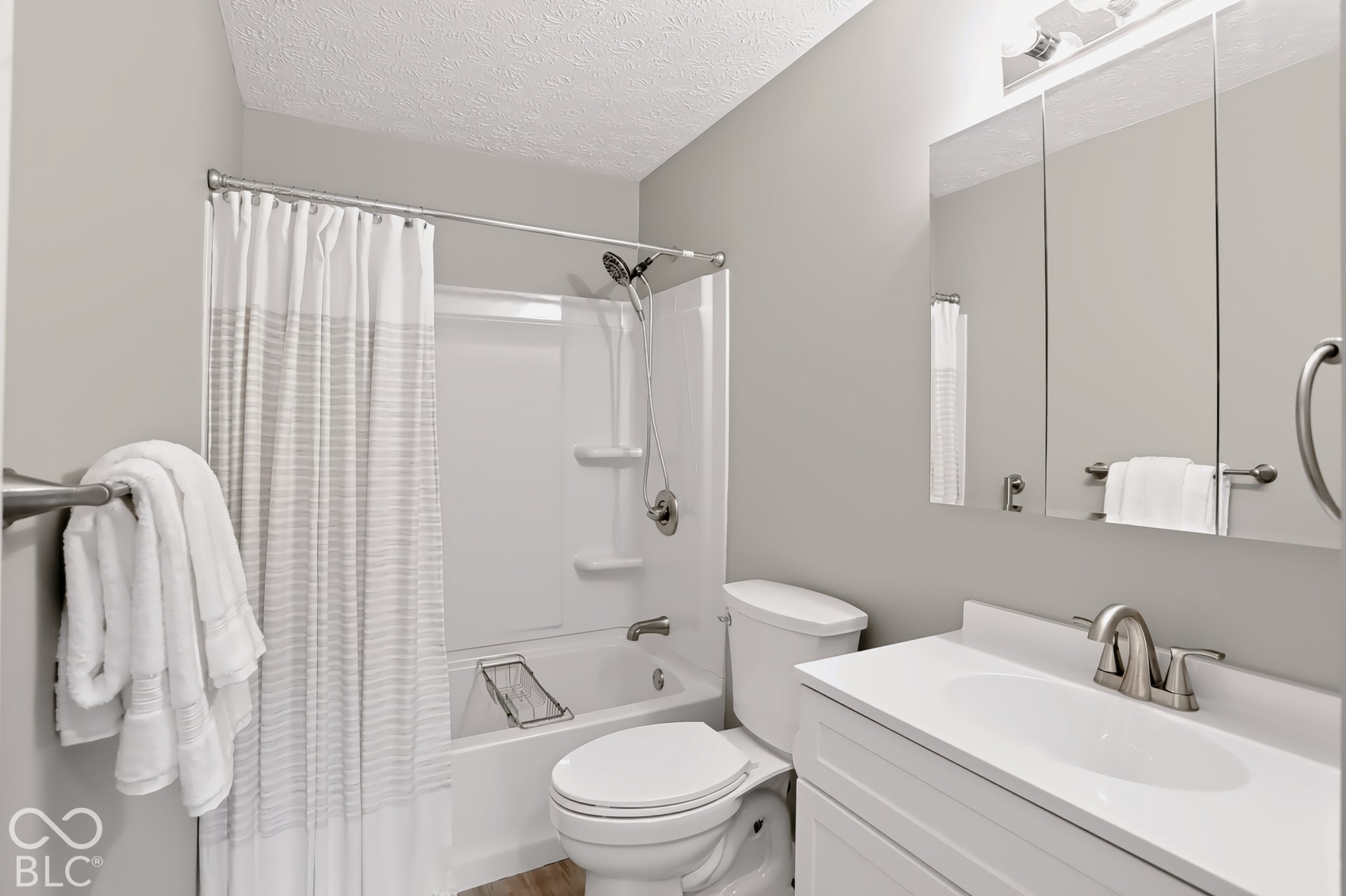 5907 Timber Lake Boulevard, Indianapolis, IN 46237 5907 Timber Lake Boulevard, Indianapolis, IN 46237
