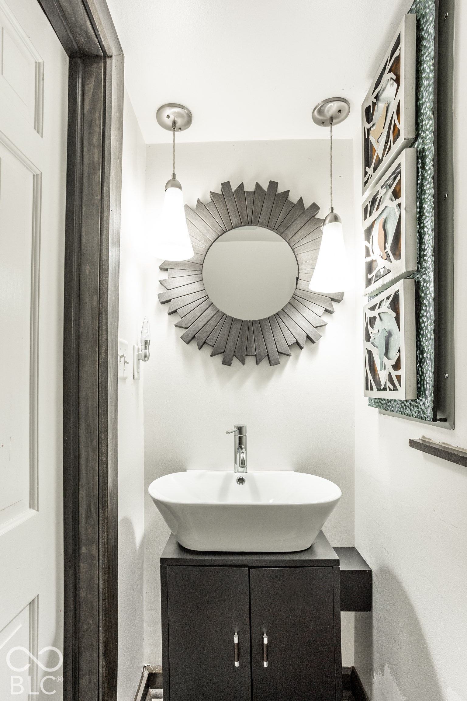 Lower level half bath-so convenient!