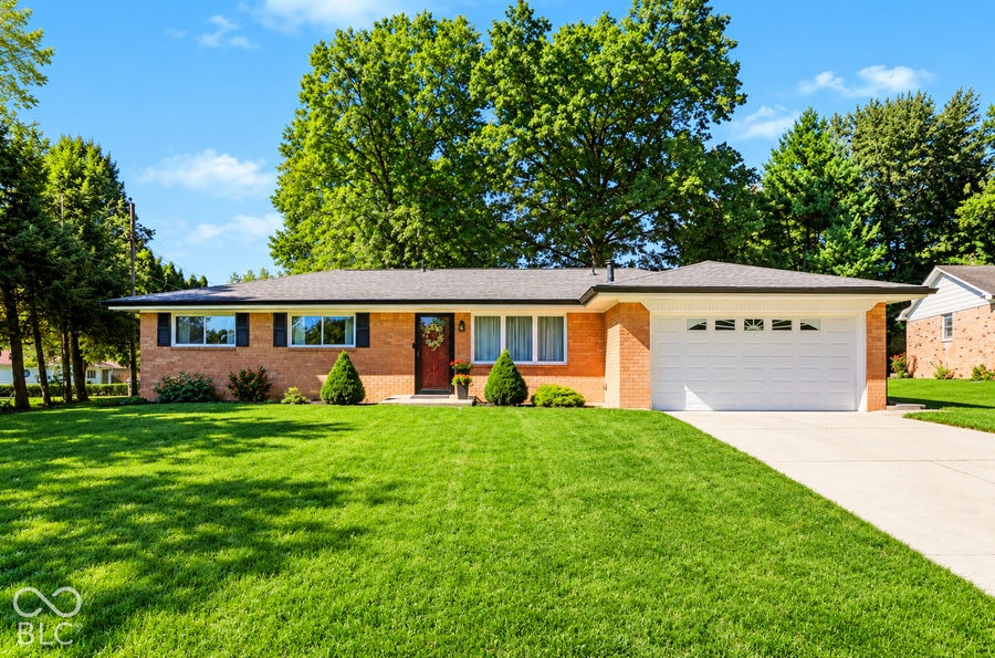 Property photo for 8150 Hi Vu Drive, Indianapolis, IN