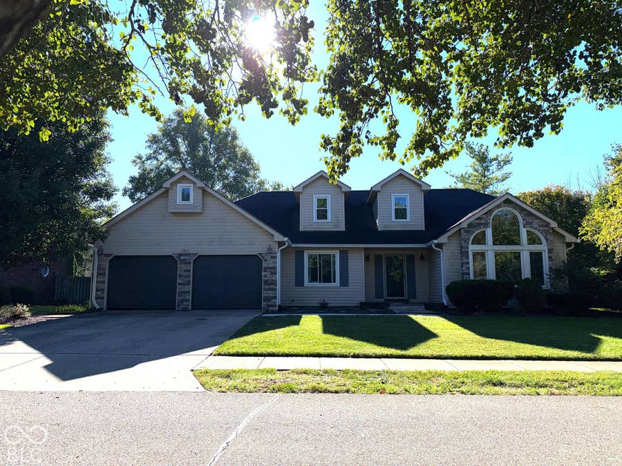 Property photo for 3811 Oriole Drive, Columbus, IN