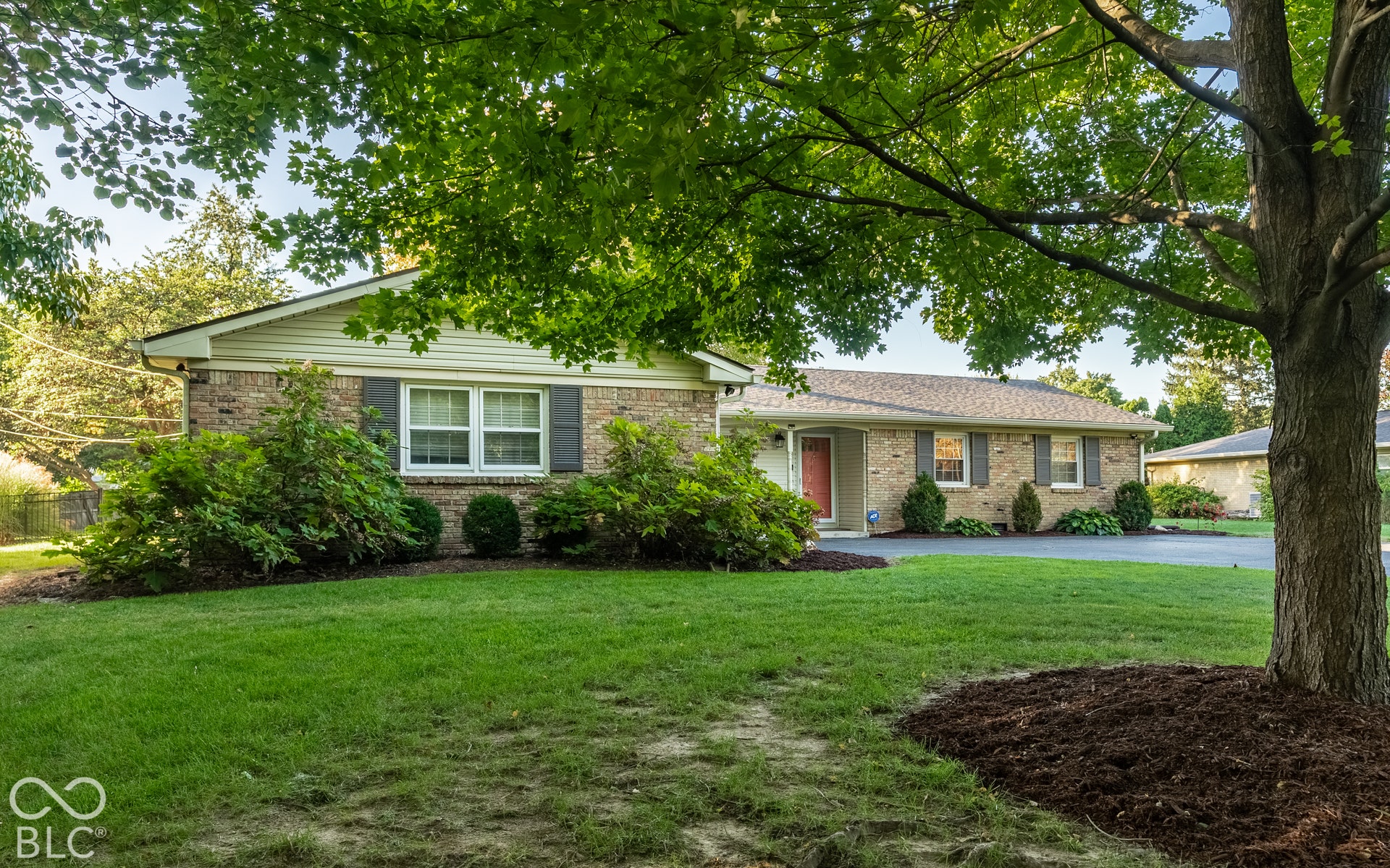 5913 Susan Drive E, Indianapolis, IN 46250